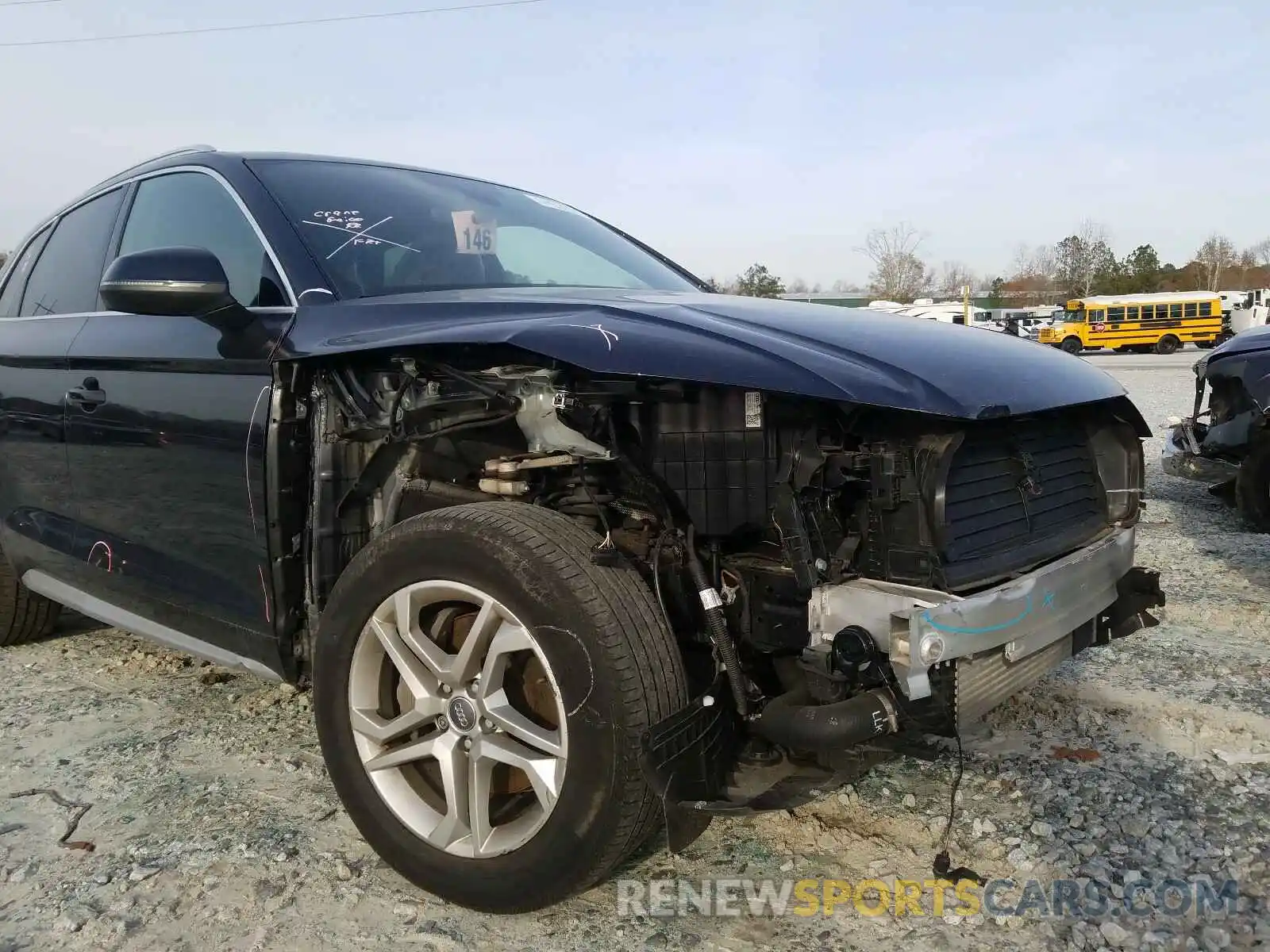 9 Photograph of a damaged car WA1ANAFY7K2047570 AUDI Q5 2019