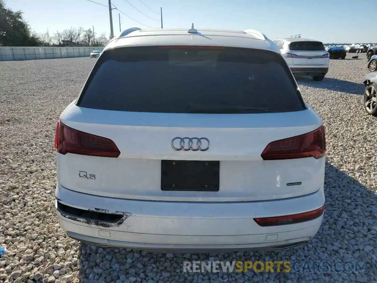 6 Фотография поврежденного автомобиля WA1ANAFY7K2067978 AUDI Q5 2019