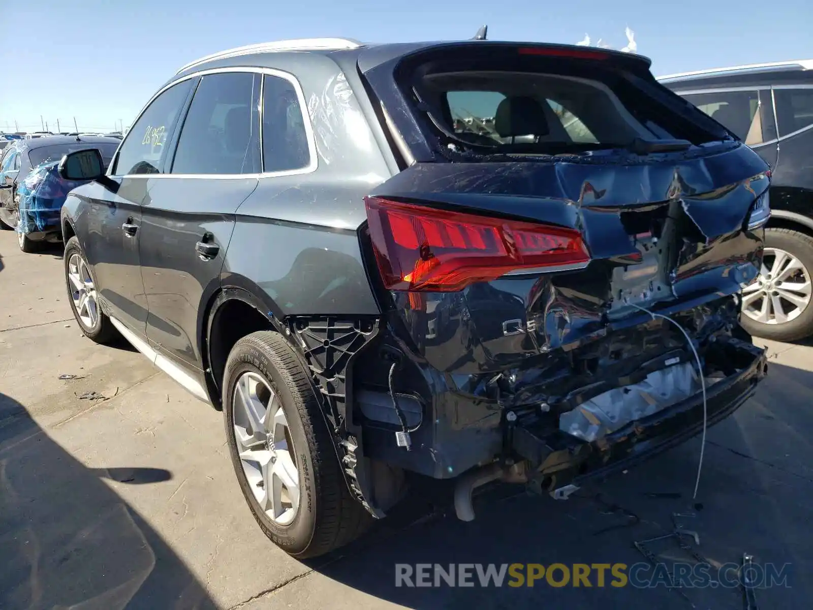 3 Photograph of a damaged car WA1ANAFY7K2070010 AUDI Q5 2019