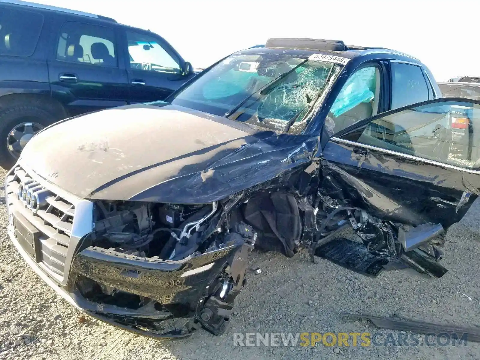 2 Photograph of a damaged car WA1ANAFY7K2091651 AUDI Q5 2019