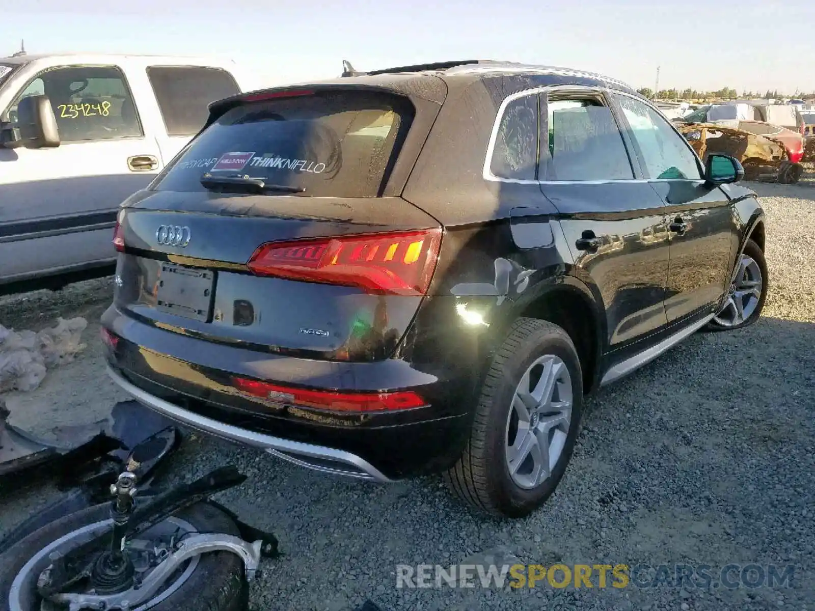 4 Photograph of a damaged car WA1ANAFY7K2091651 AUDI Q5 2019