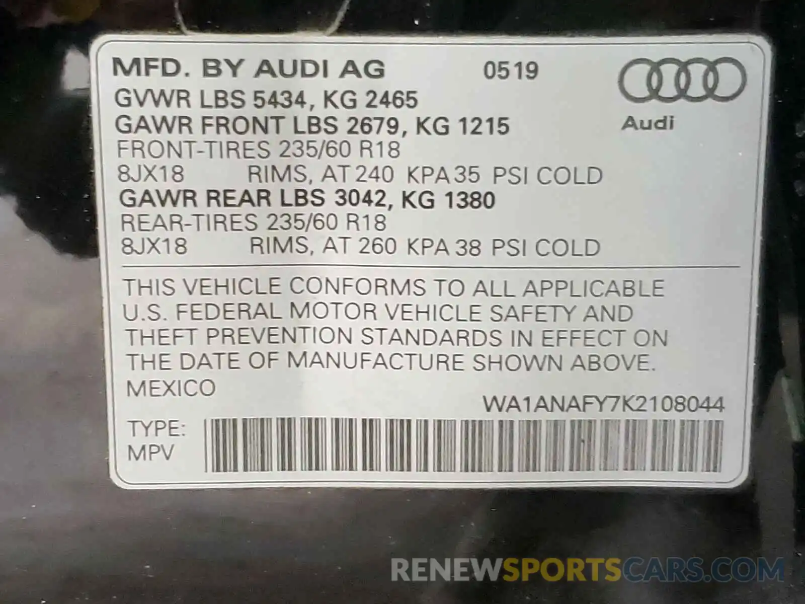 10 Photograph of a damaged car WA1ANAFY7K2108044 AUDI Q5 2019