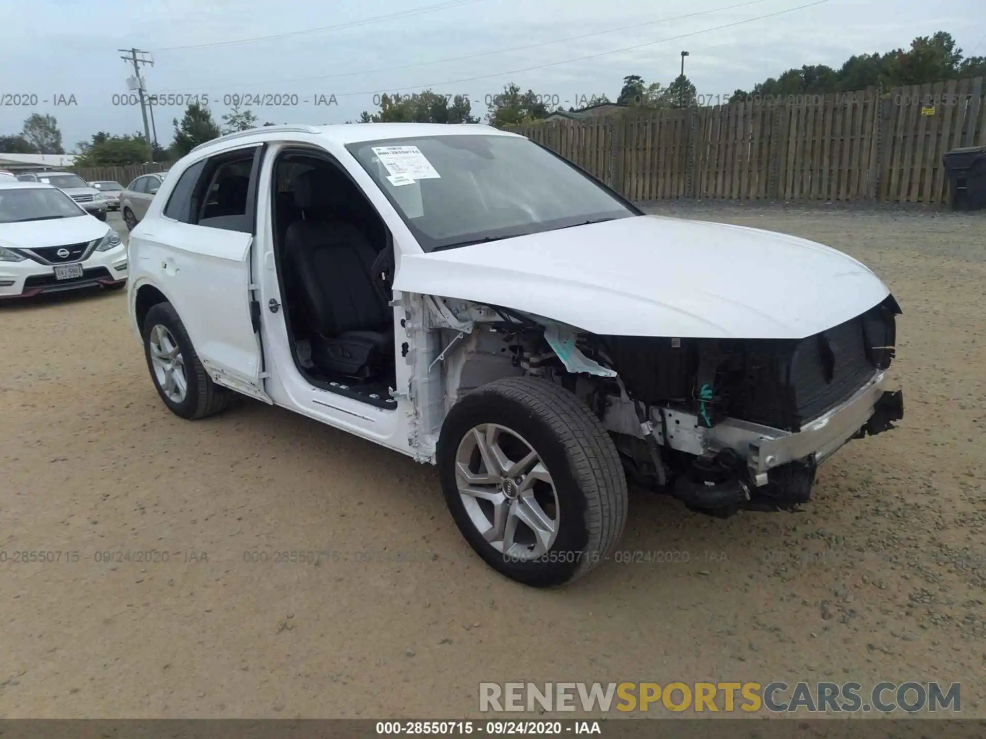 1 Photograph of a damaged car WA1ANAFY7K2115544 AUDI Q5 2019