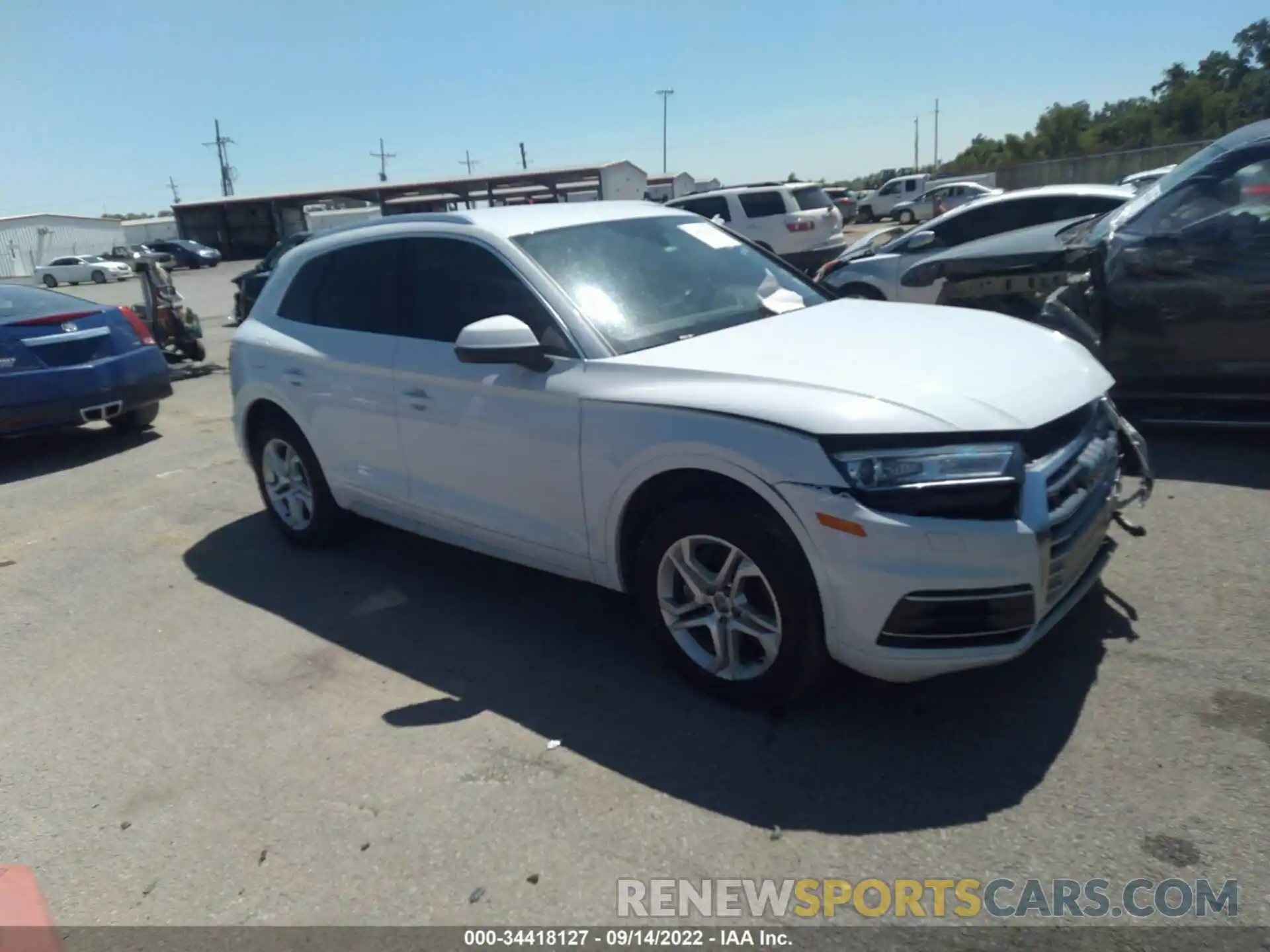 1 Photograph of a damaged car WA1ANAFY7K2116421 AUDI Q5 2019