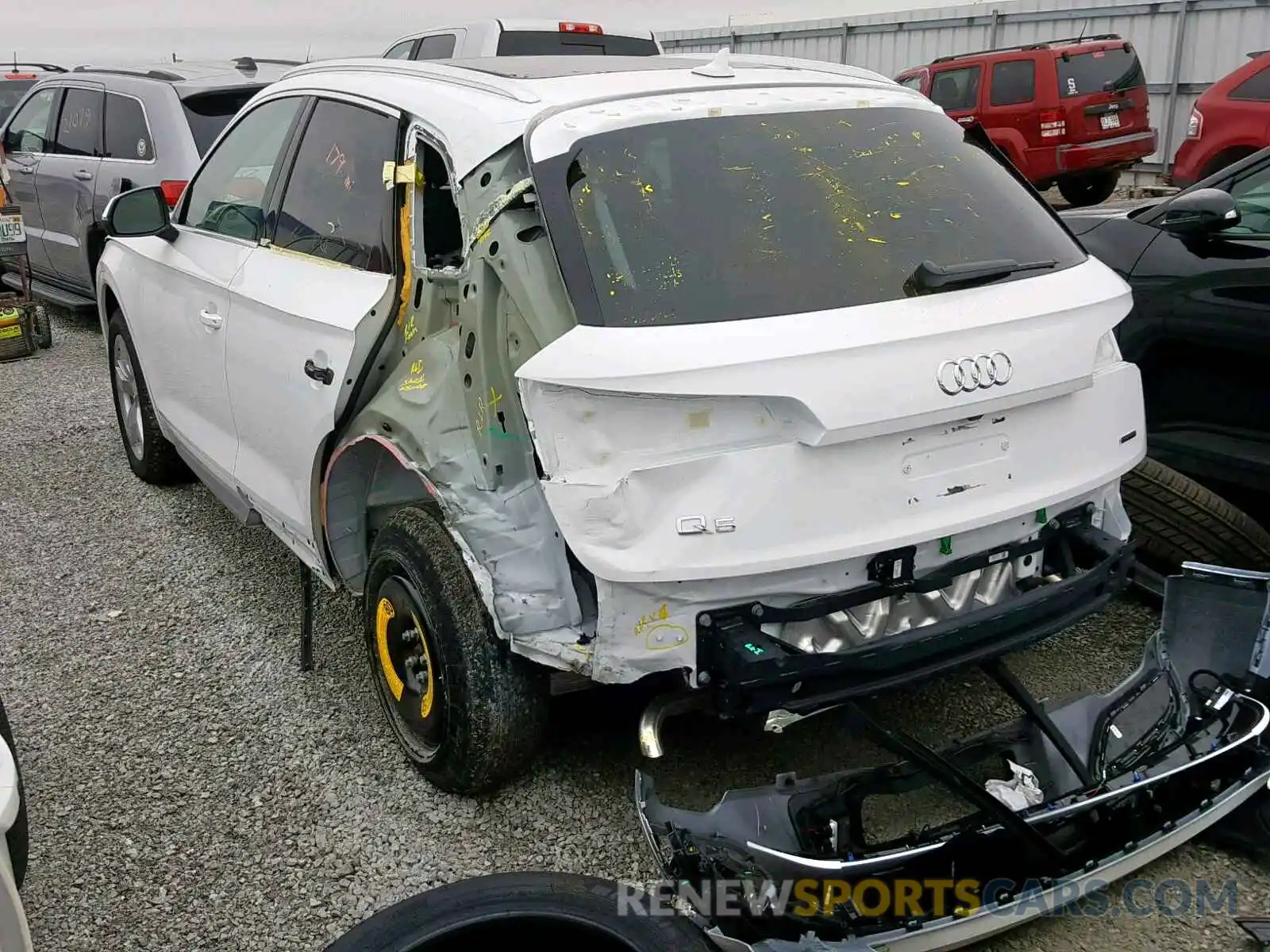 3 Photograph of a damaged car WA1ANAFY7K2116676 AUDI Q5 2019