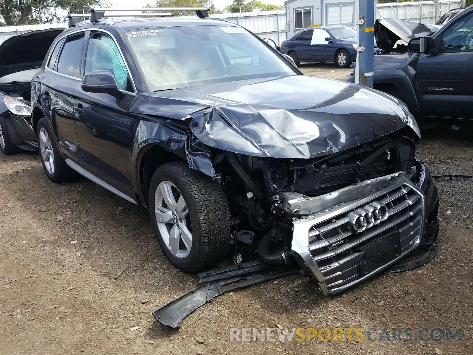 1 Photograph of a damaged car WA1ANAFY7K2117343 AUDI Q5 2019