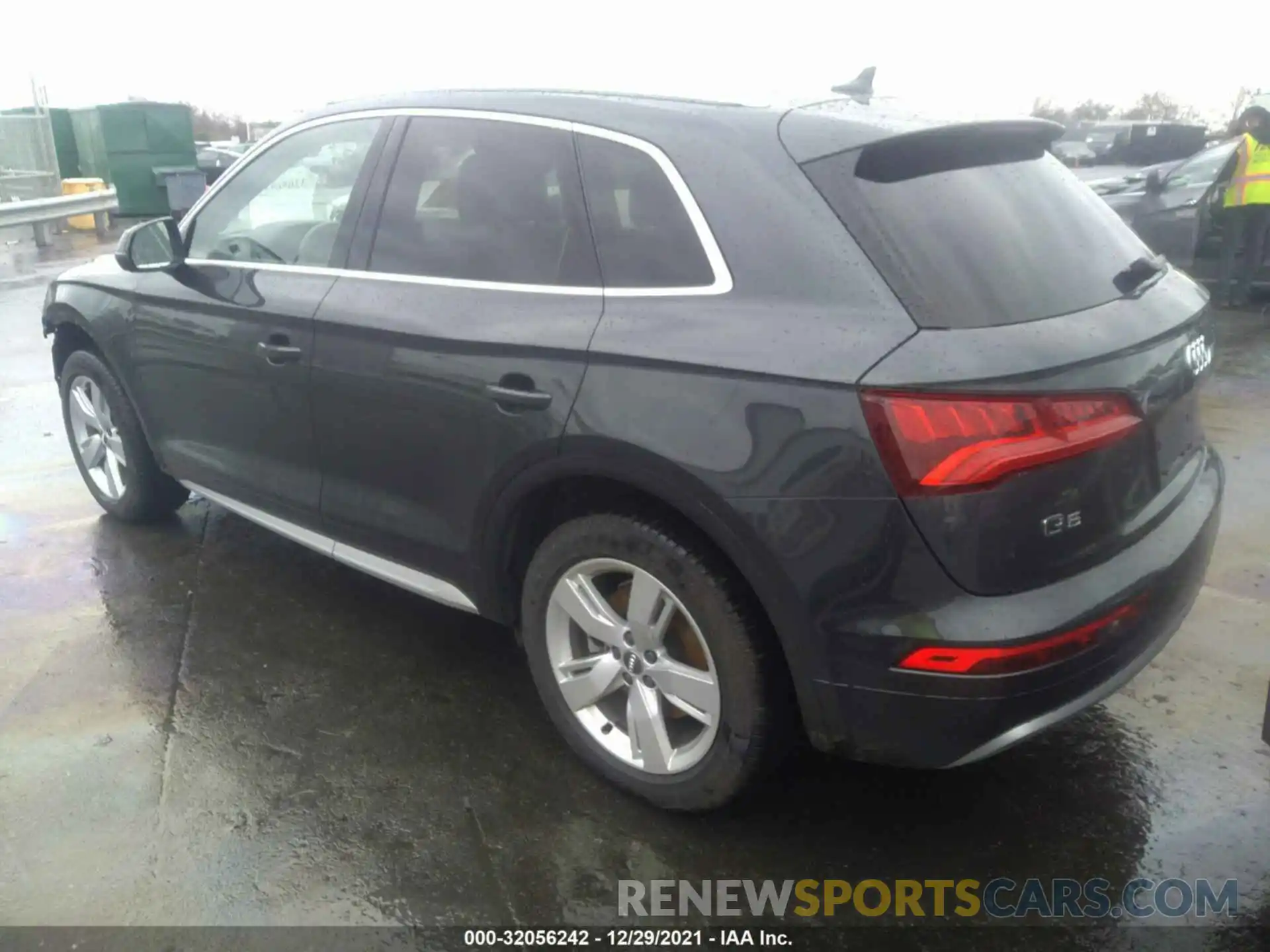 3 Фотография поврежденного автомобиля WA1ANAFY7K2119755 AUDI Q5 2019