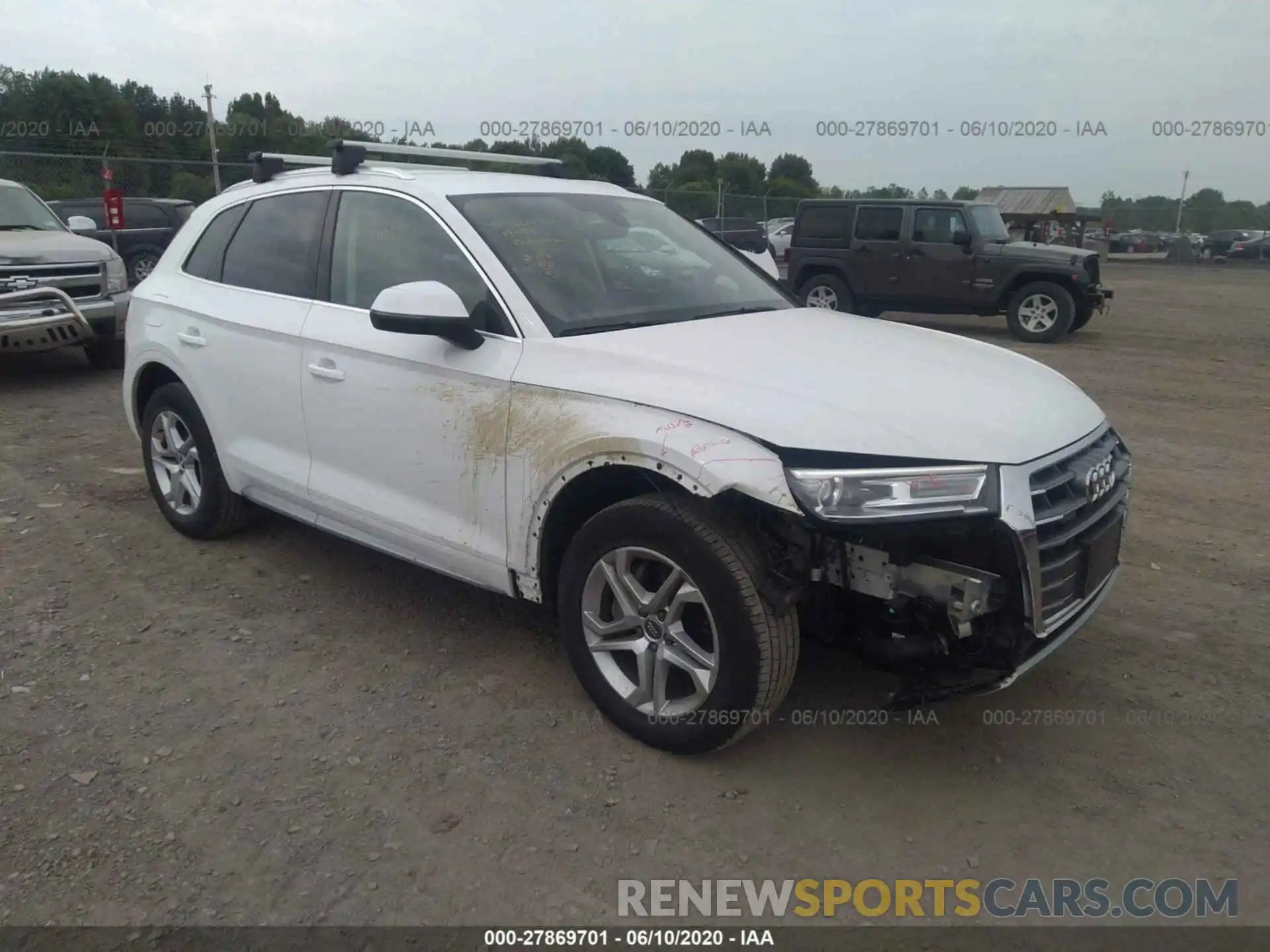 1 Photograph of a damaged car WA1ANAFY7K2123966 AUDI Q5 2019