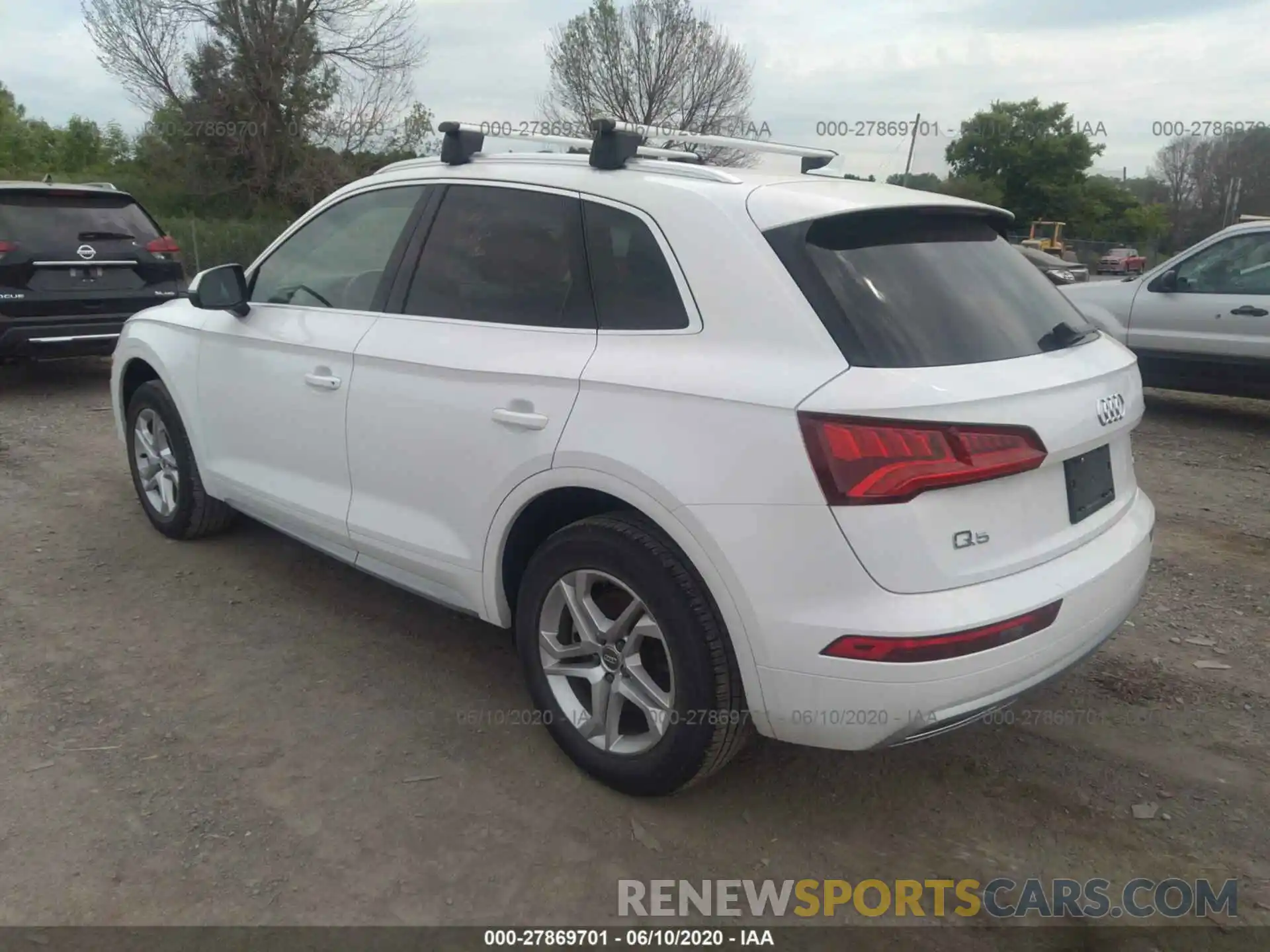 3 Photograph of a damaged car WA1ANAFY7K2123966 AUDI Q5 2019