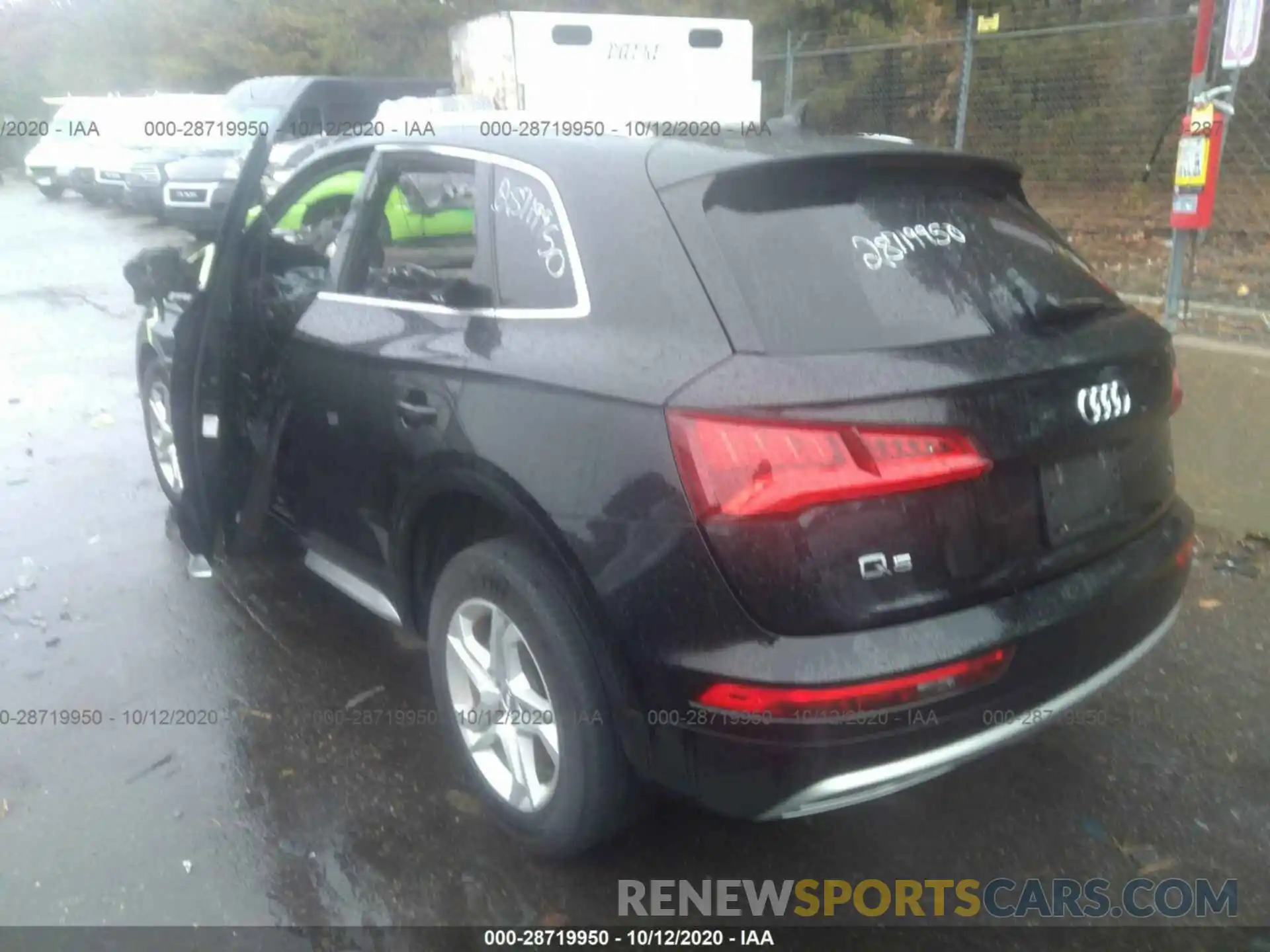 3 Photograph of a damaged car WA1ANAFY7K2126866 AUDI Q5 2019