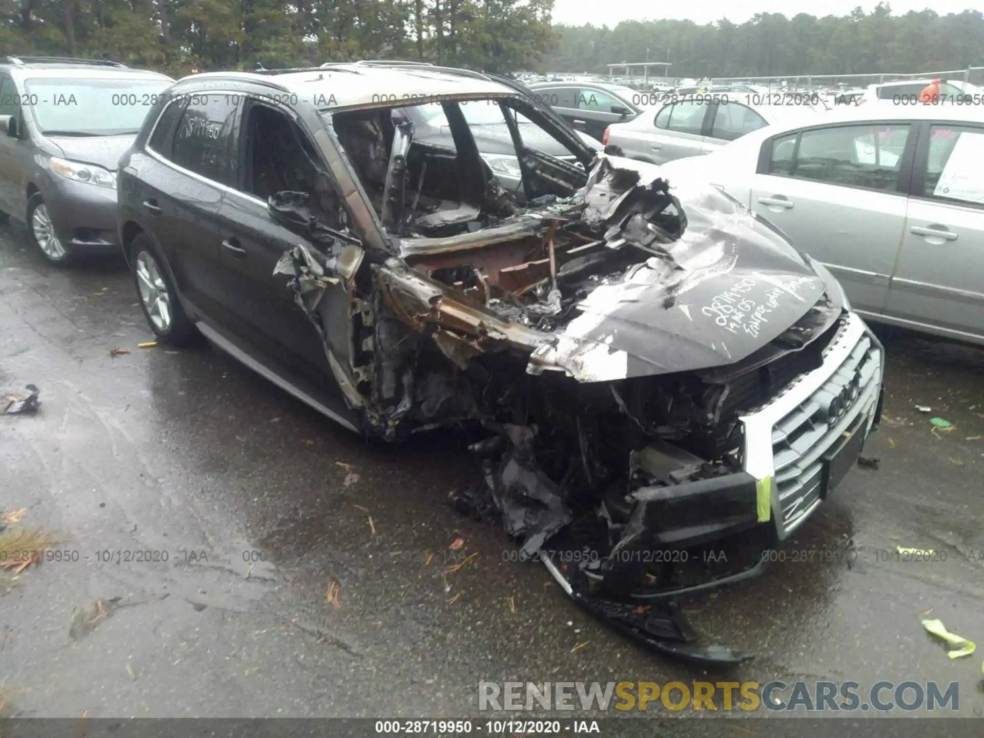 6 Photograph of a damaged car WA1ANAFY7K2126866 AUDI Q5 2019