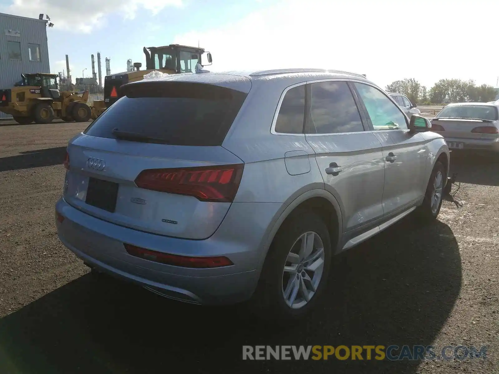 4 Фотография поврежденного автомобиля WA1ANAFY7K2137236 AUDI Q5 2019