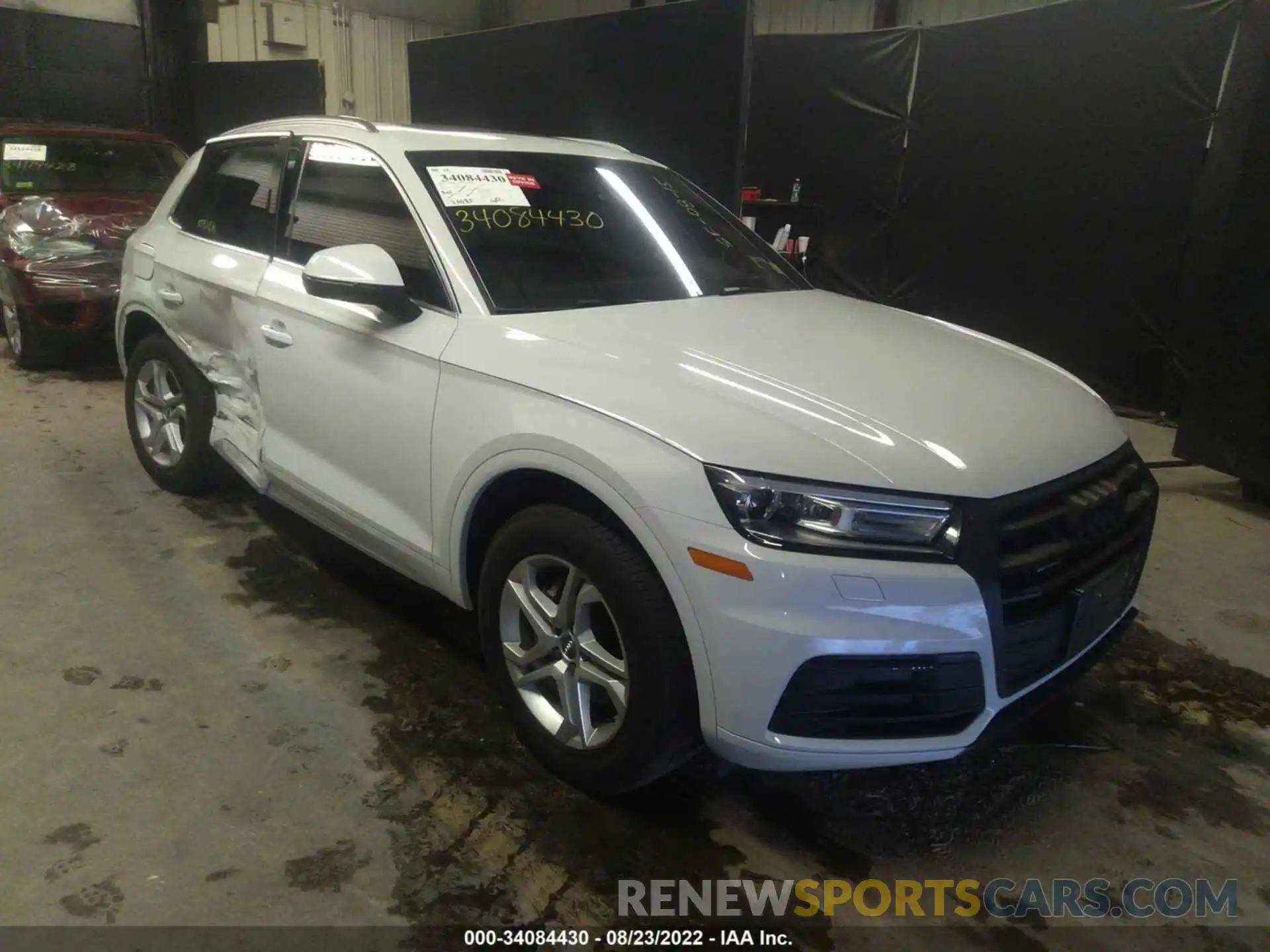 1 Photograph of a damaged car WA1ANAFY8K2022323 AUDI Q5 2019