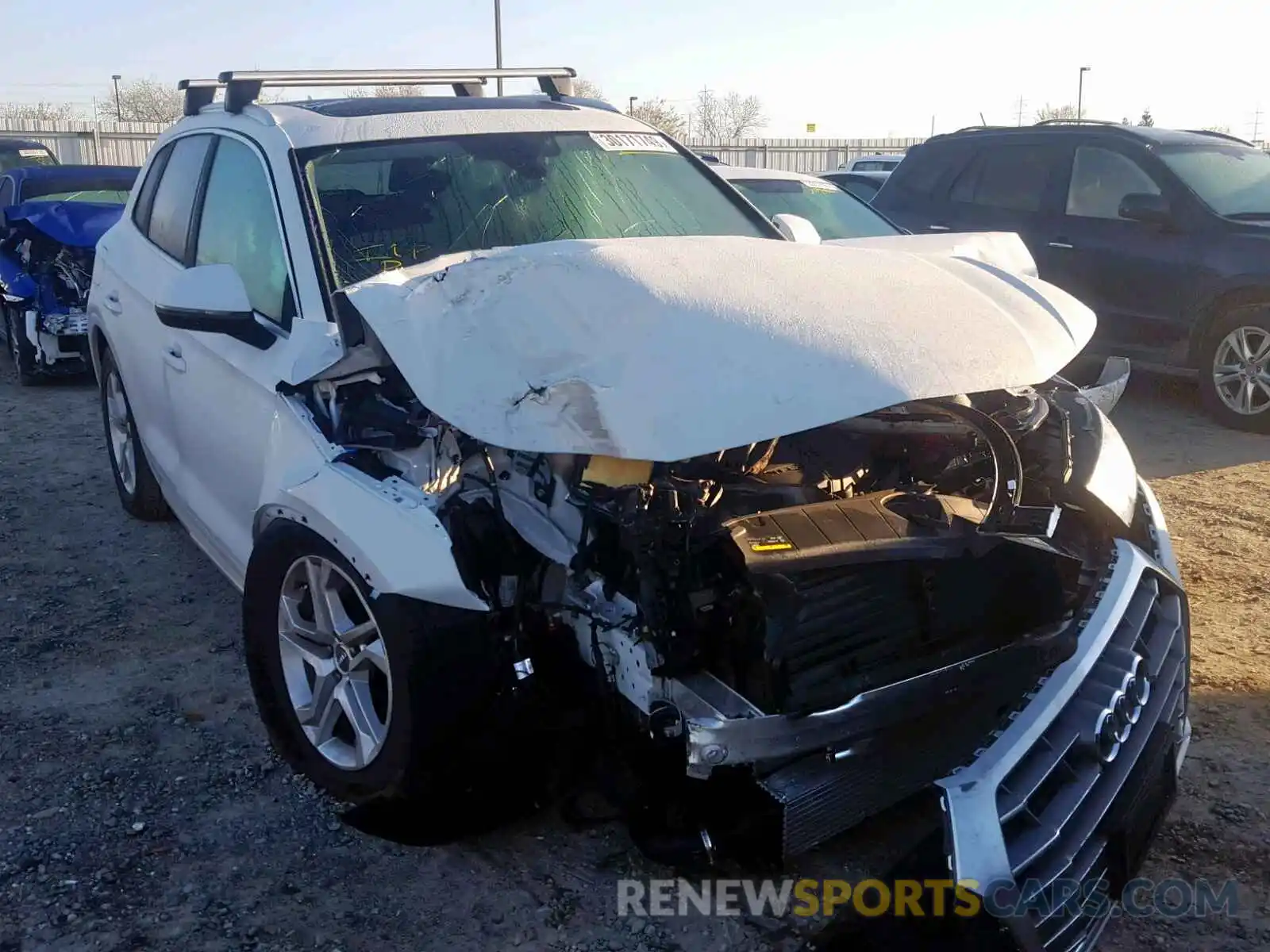 1 Photograph of a damaged car WA1ANAFY8K2033810 AUDI Q5 2019