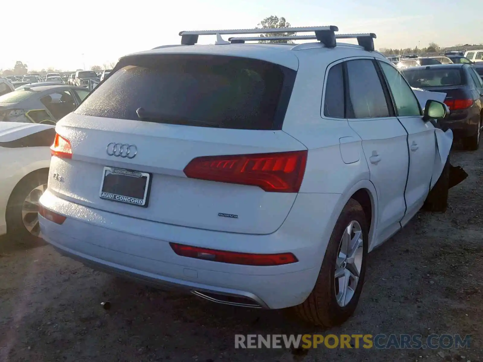 4 Photograph of a damaged car WA1ANAFY8K2033810 AUDI Q5 2019