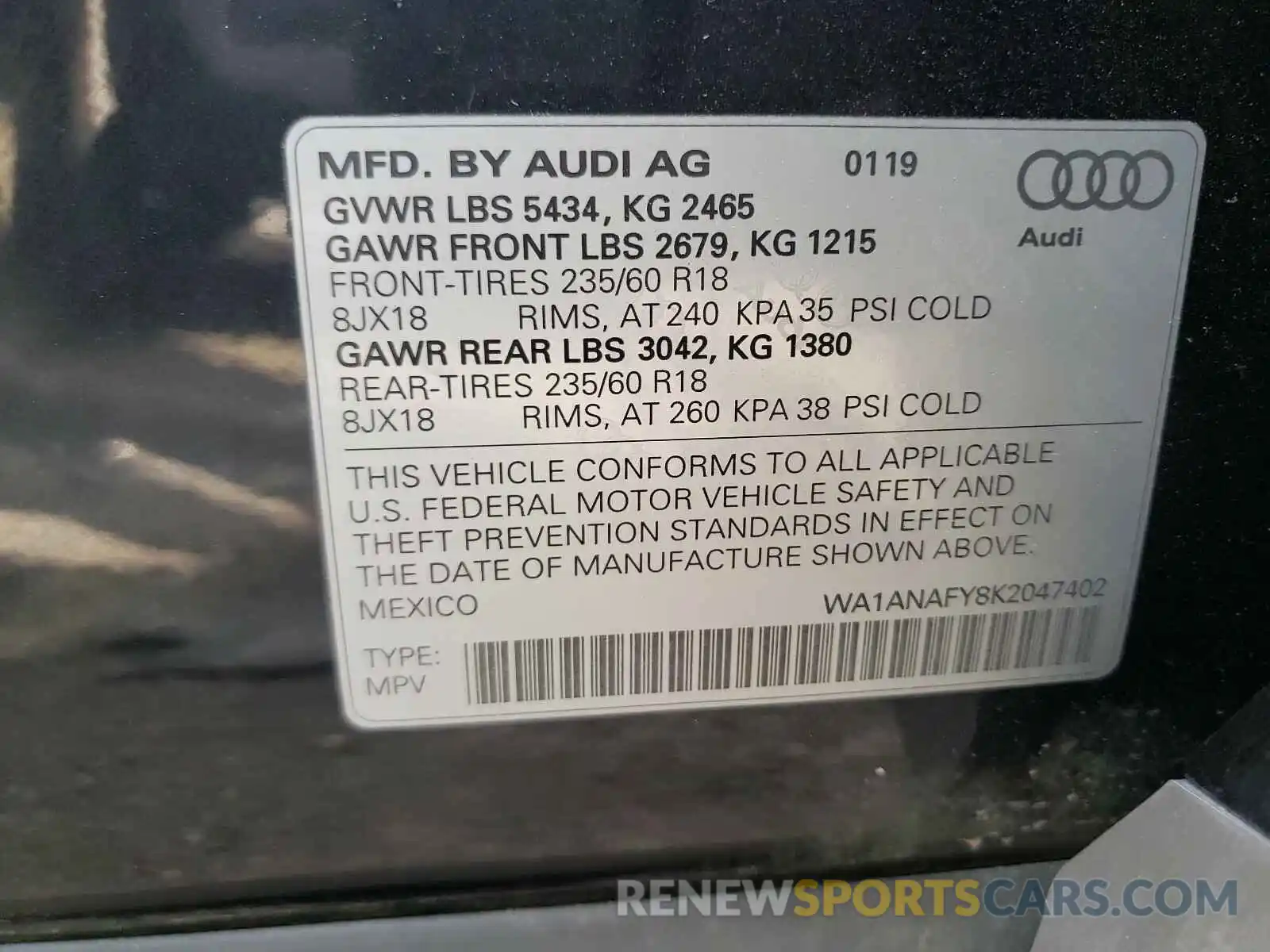 10 Photograph of a damaged car WA1ANAFY8K2047402 AUDI Q5 2019