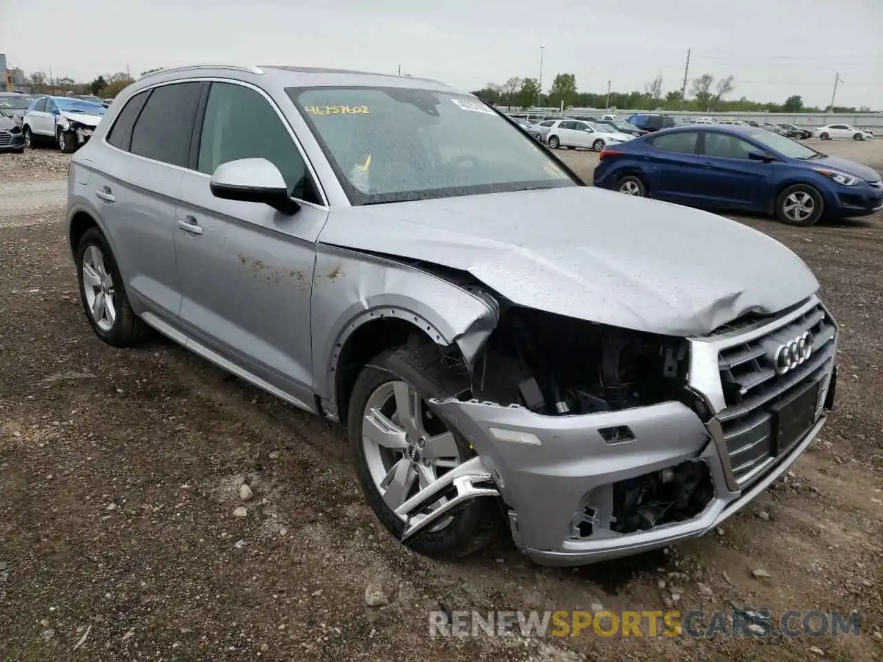 1 Photograph of a damaged car WA1ANAFY8K2058383 AUDI Q5 2019