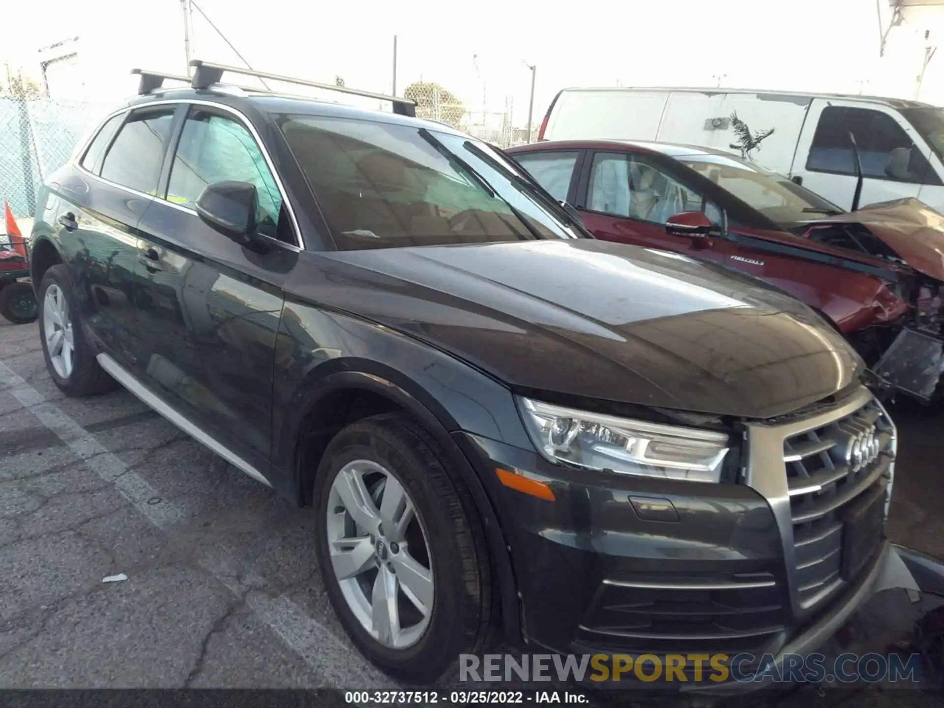 1 Photograph of a damaged car WA1ANAFY8K2059825 AUDI Q5 2019