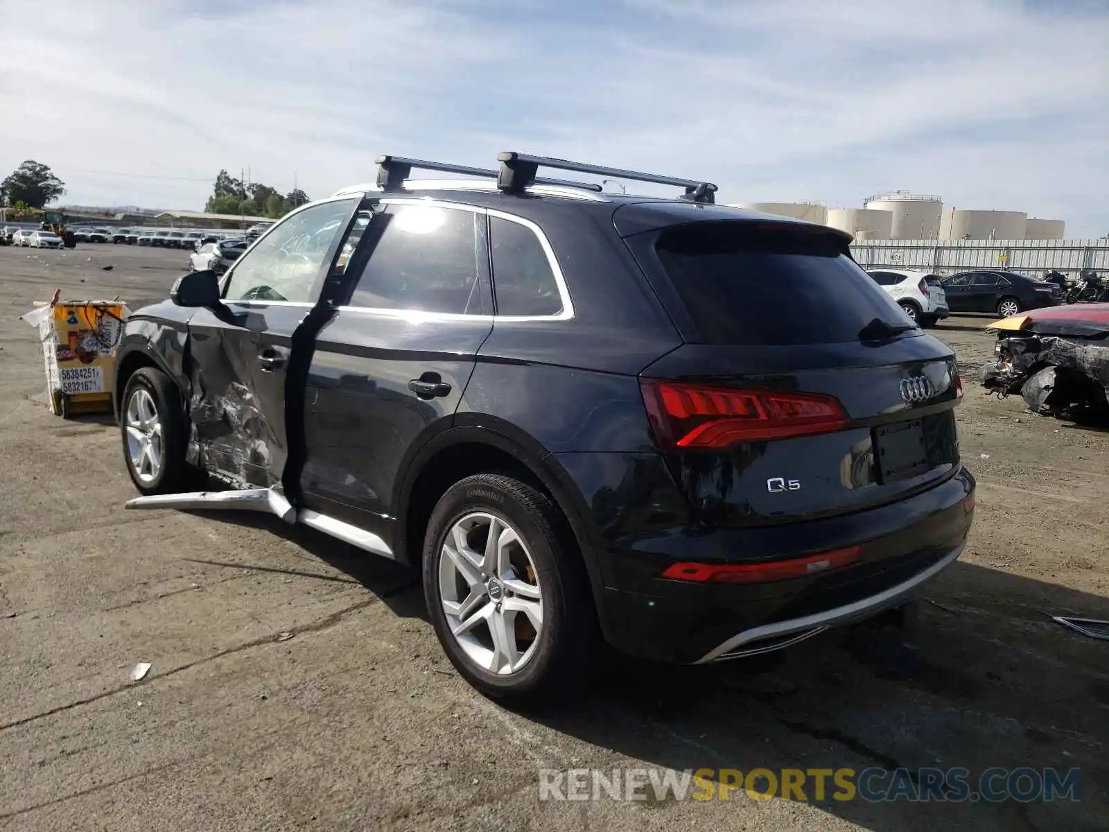 3 Photograph of a damaged car WA1ANAFY8K2072204 AUDI Q5 2019