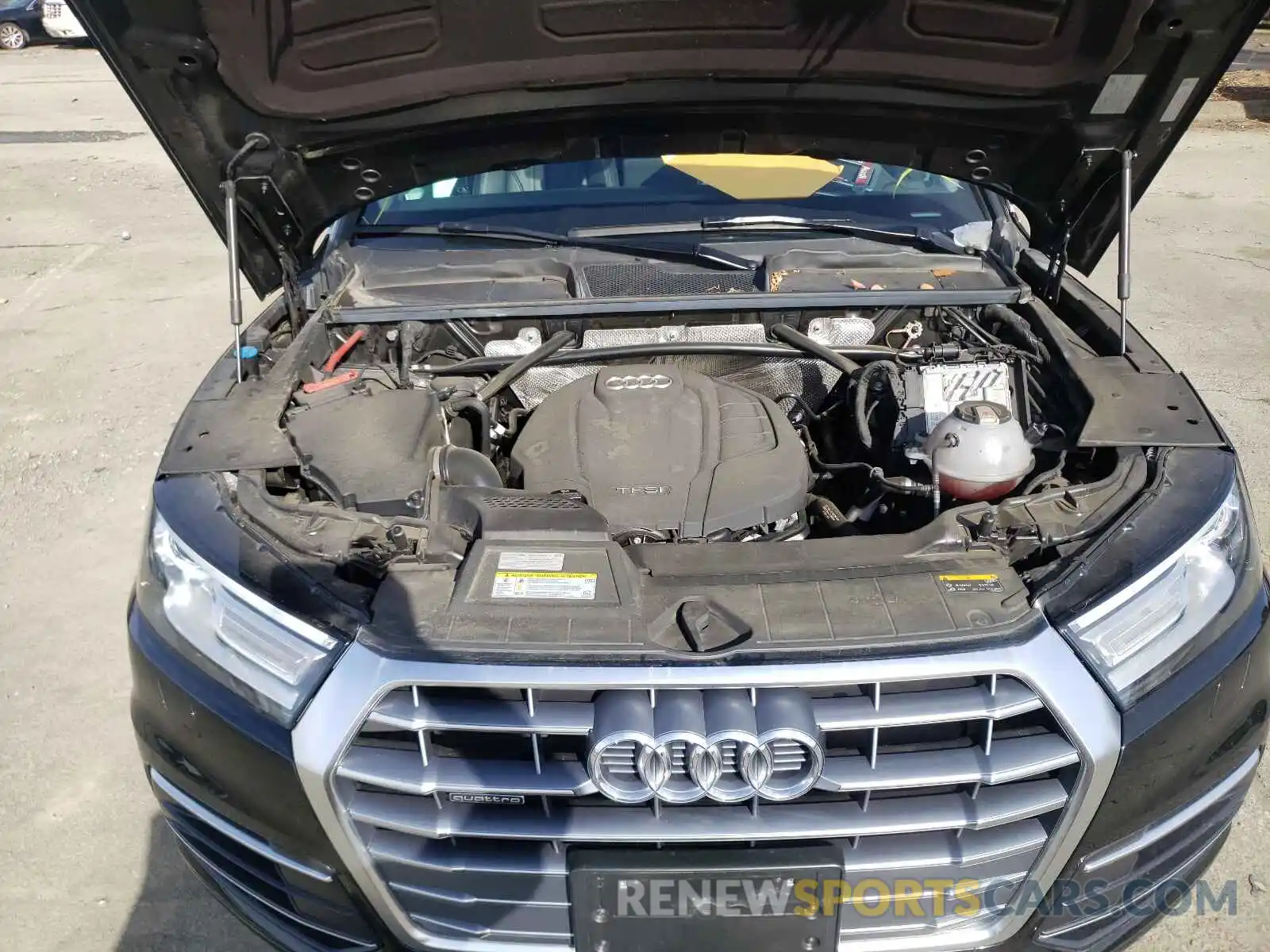 7 Photograph of a damaged car WA1ANAFY8K2072204 AUDI Q5 2019