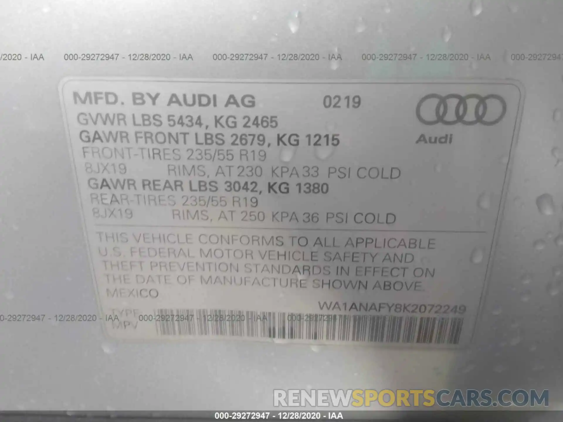 9 Photograph of a damaged car WA1ANAFY8K2072249 AUDI Q5 2019