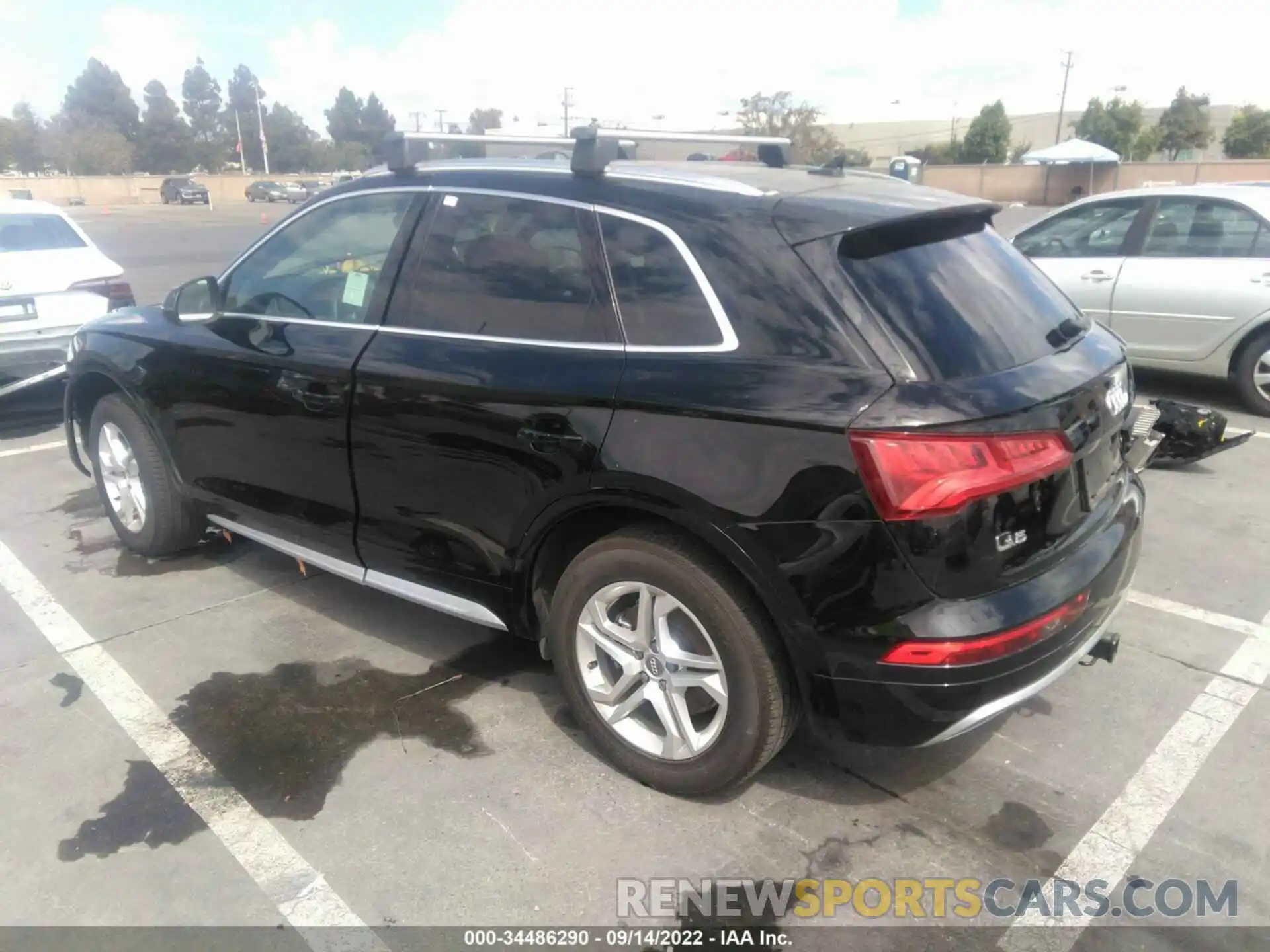 3 Photograph of a damaged car WA1ANAFY8K2091884 AUDI Q5 2019