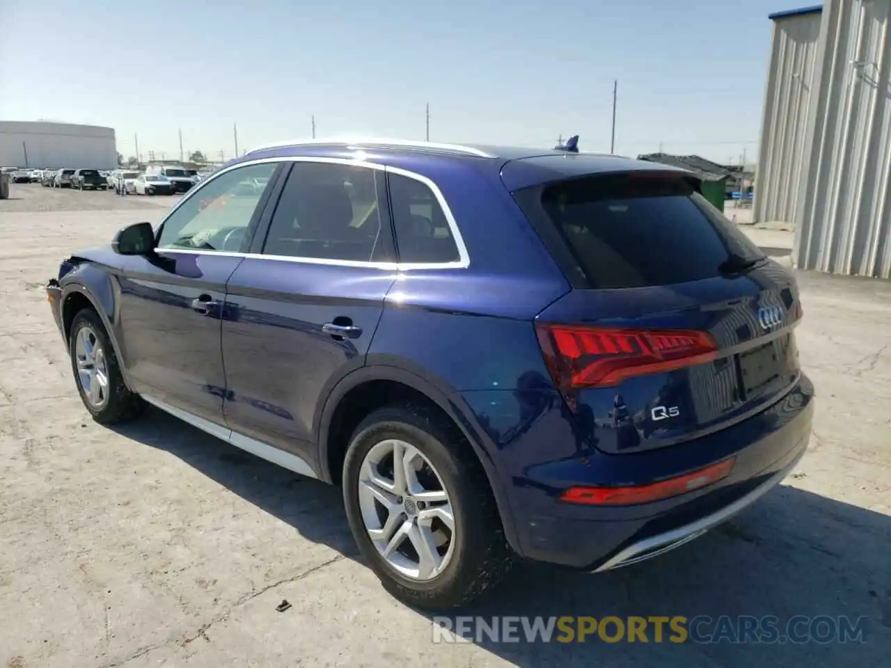 3 Фотография поврежденного автомобиля WA1ANAFY8K2114323 AUDI Q5 2019