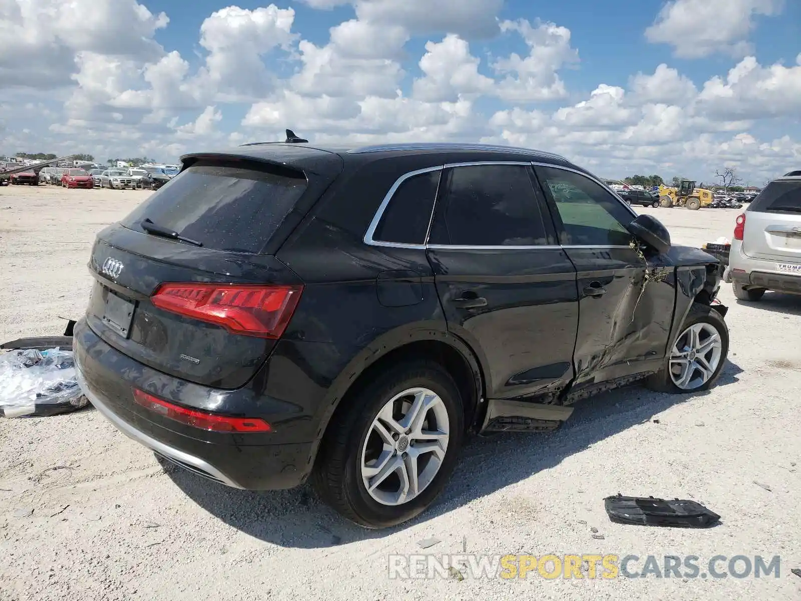 4 Фотография поврежденного автомобиля WA1ANAFY8K2122034 AUDI Q5 2019