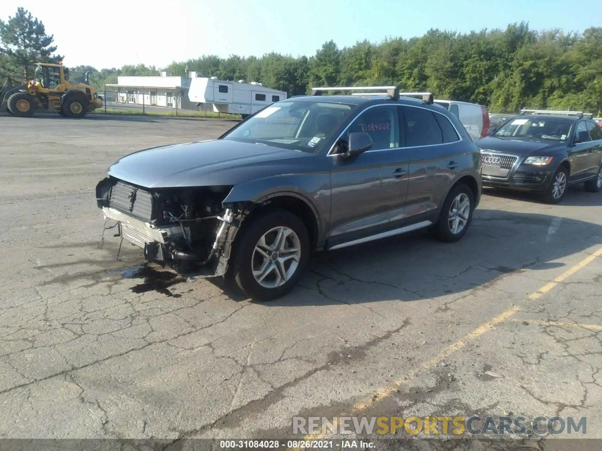 2 Фотография поврежденного автомобиля WA1ANAFY8K2127735 AUDI Q5 2019