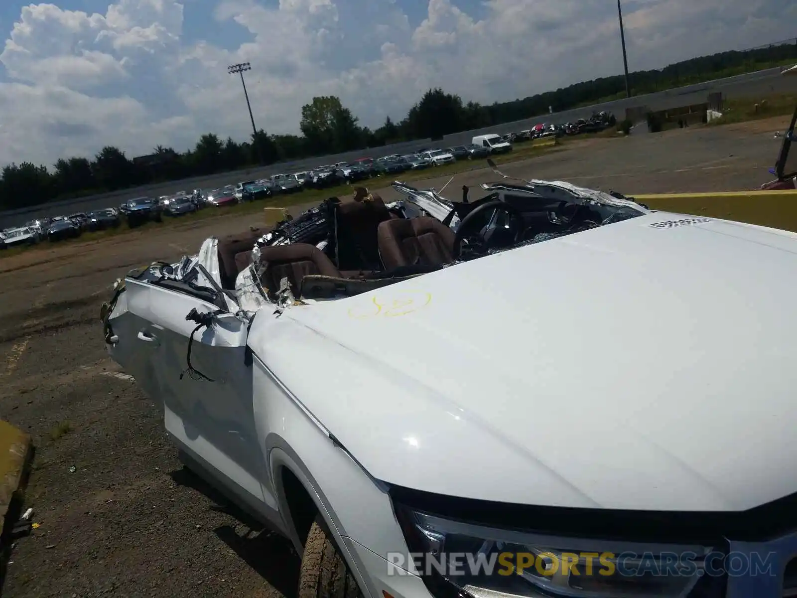 9 Photograph of a damaged car WA1ANAFY9K2047733 AUDI Q5 2019