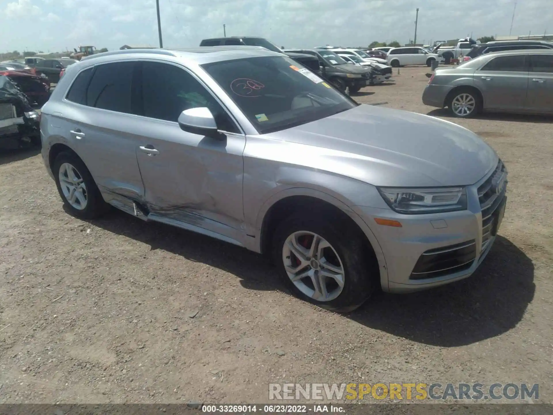 1 Photograph of a damaged car WA1ANAFY9K2071482 AUDI Q5 2019