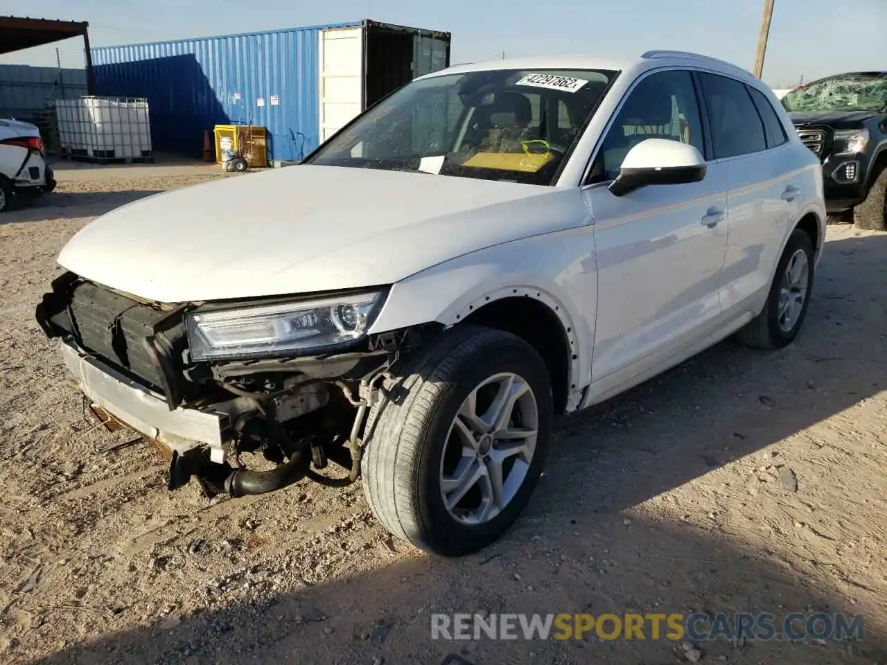 2 Фотография поврежденного автомобиля WA1ANAFY9K2071630 AUDI Q5 2019