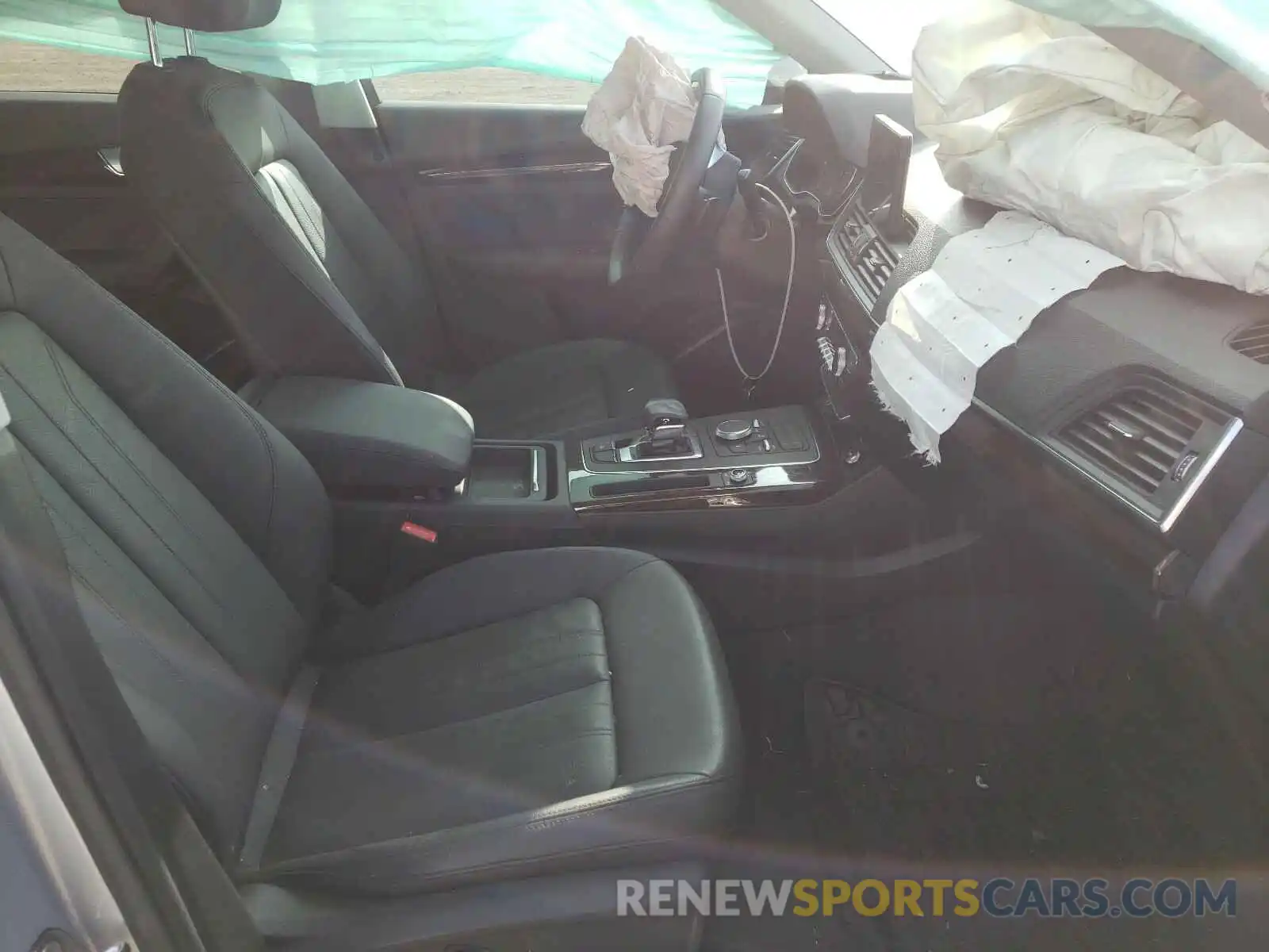 5 Photograph of a damaged car WA1ANAFY9K2072986 AUDI Q5 2019