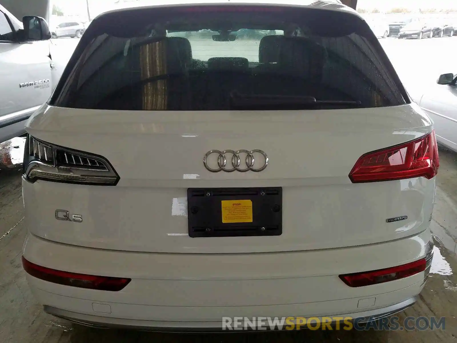 9 Фотография поврежденного автомобиля WA1ANAFY9K2092445 AUDI Q5 2019