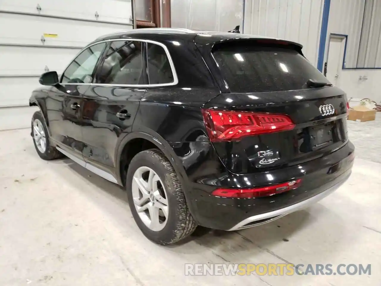 3 Фотография поврежденного автомобиля WA1ANAFY9K2107316 AUDI Q5 2019