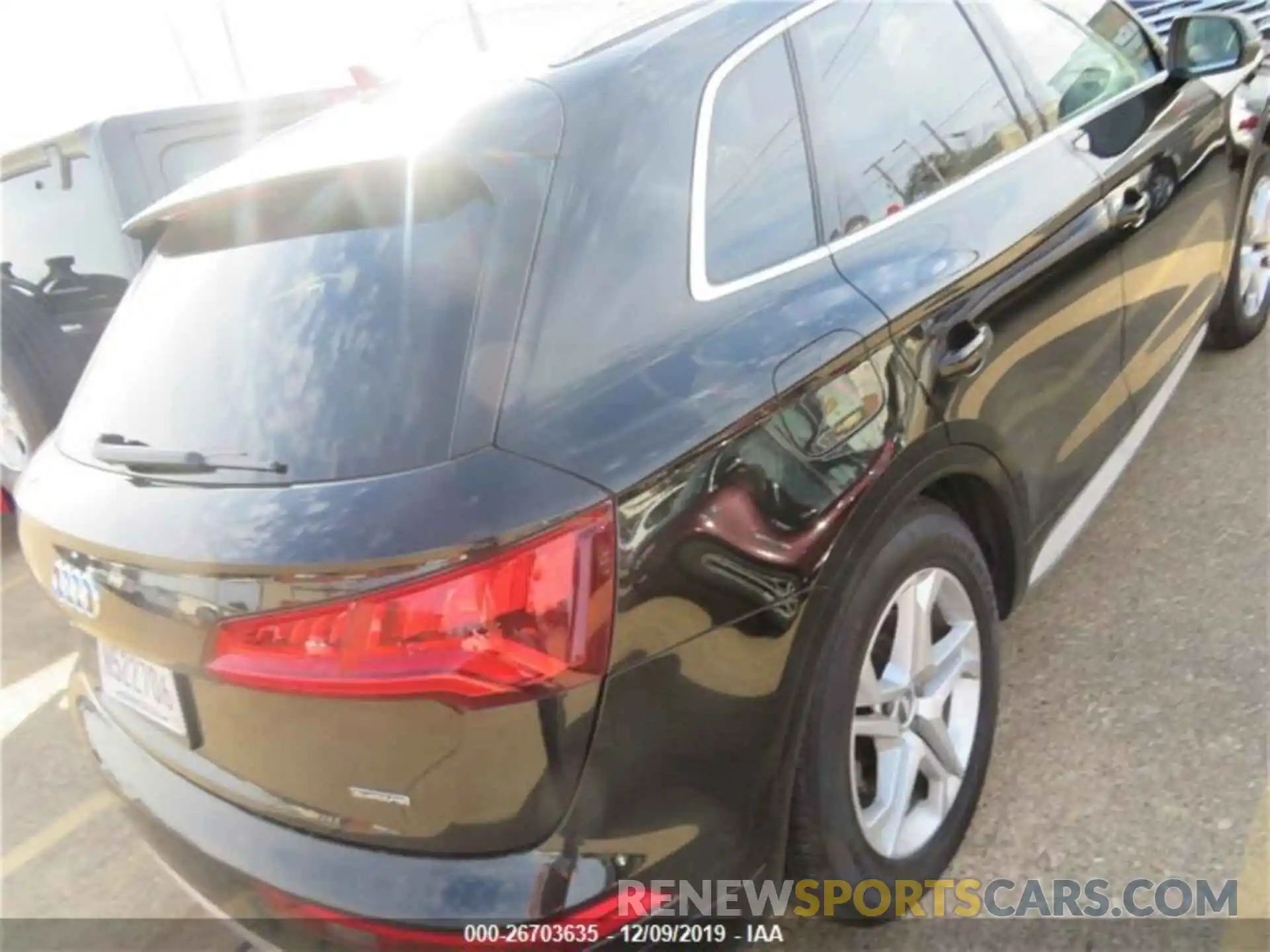 2 Photograph of a damaged car WA1ANAFY9K2108577 AUDI Q5 2019