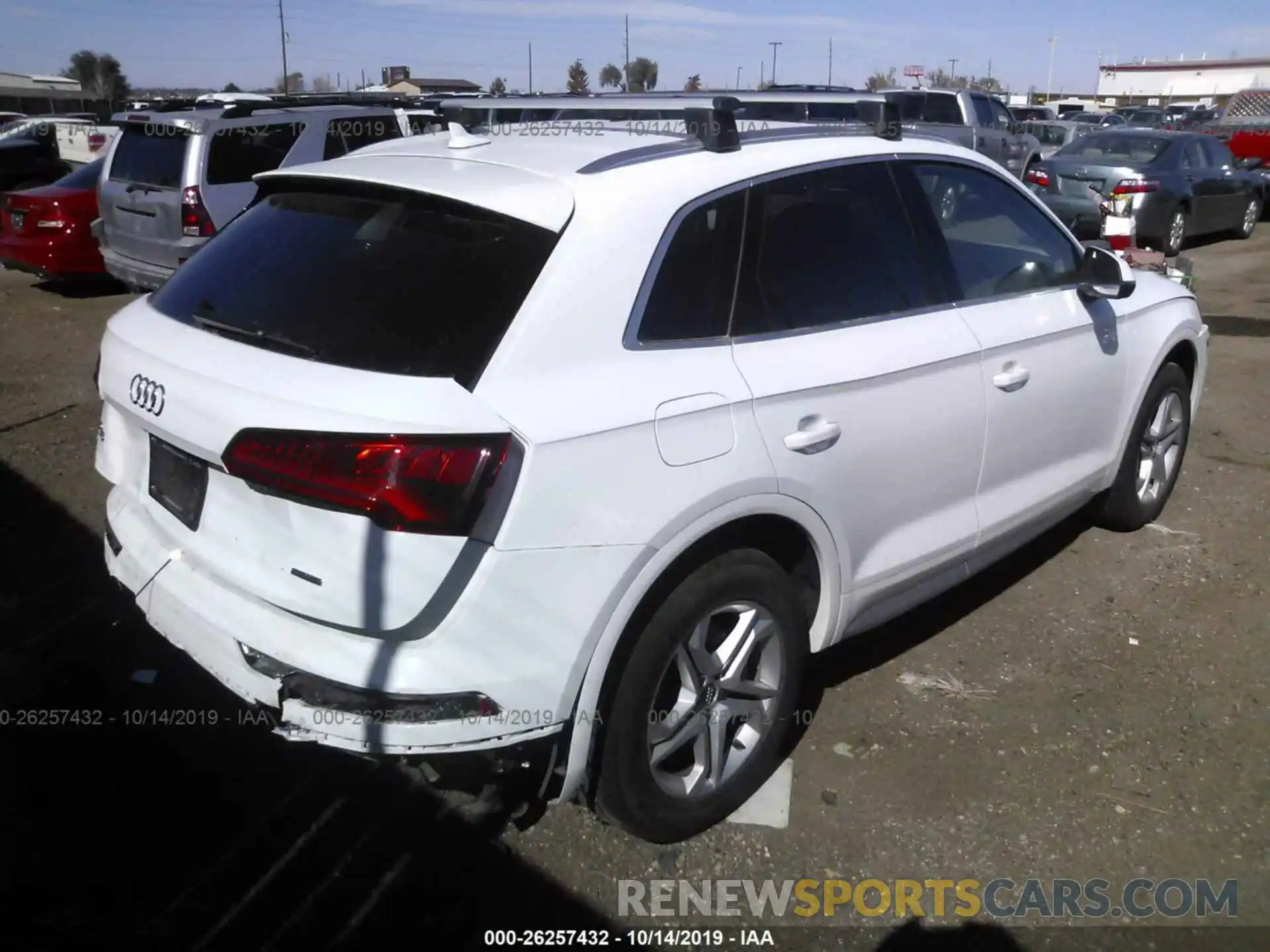 4 Photograph of a damaged car WA1ANAFY9K2111771 AUDI Q5 2019