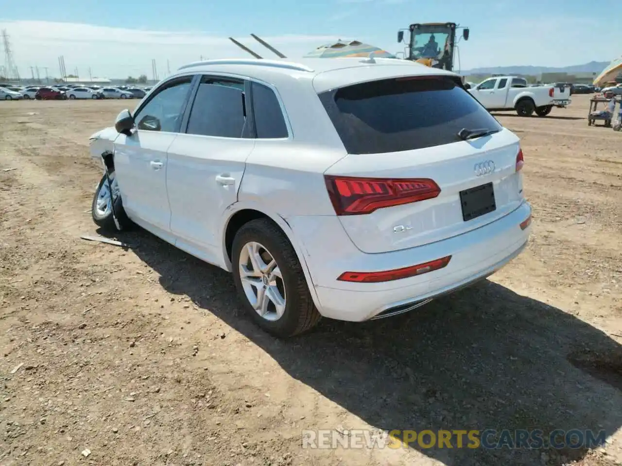 3 Фотография поврежденного автомобиля WA1ANAFY9K2125802 AUDI Q5 2019