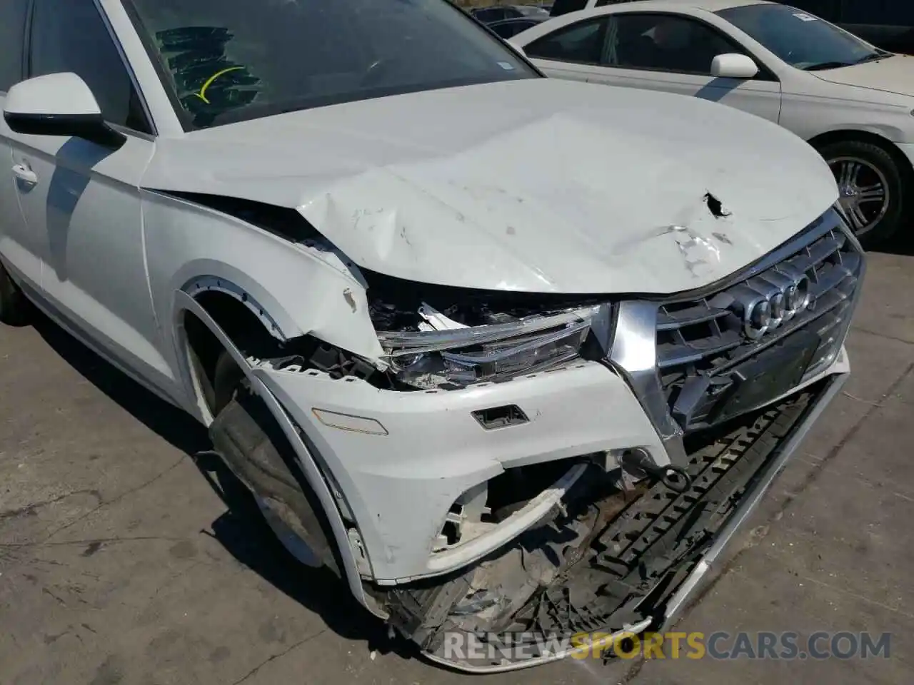 9 Фотография поврежденного автомобиля WA1ANAFY9K2127341 AUDI Q5 2019