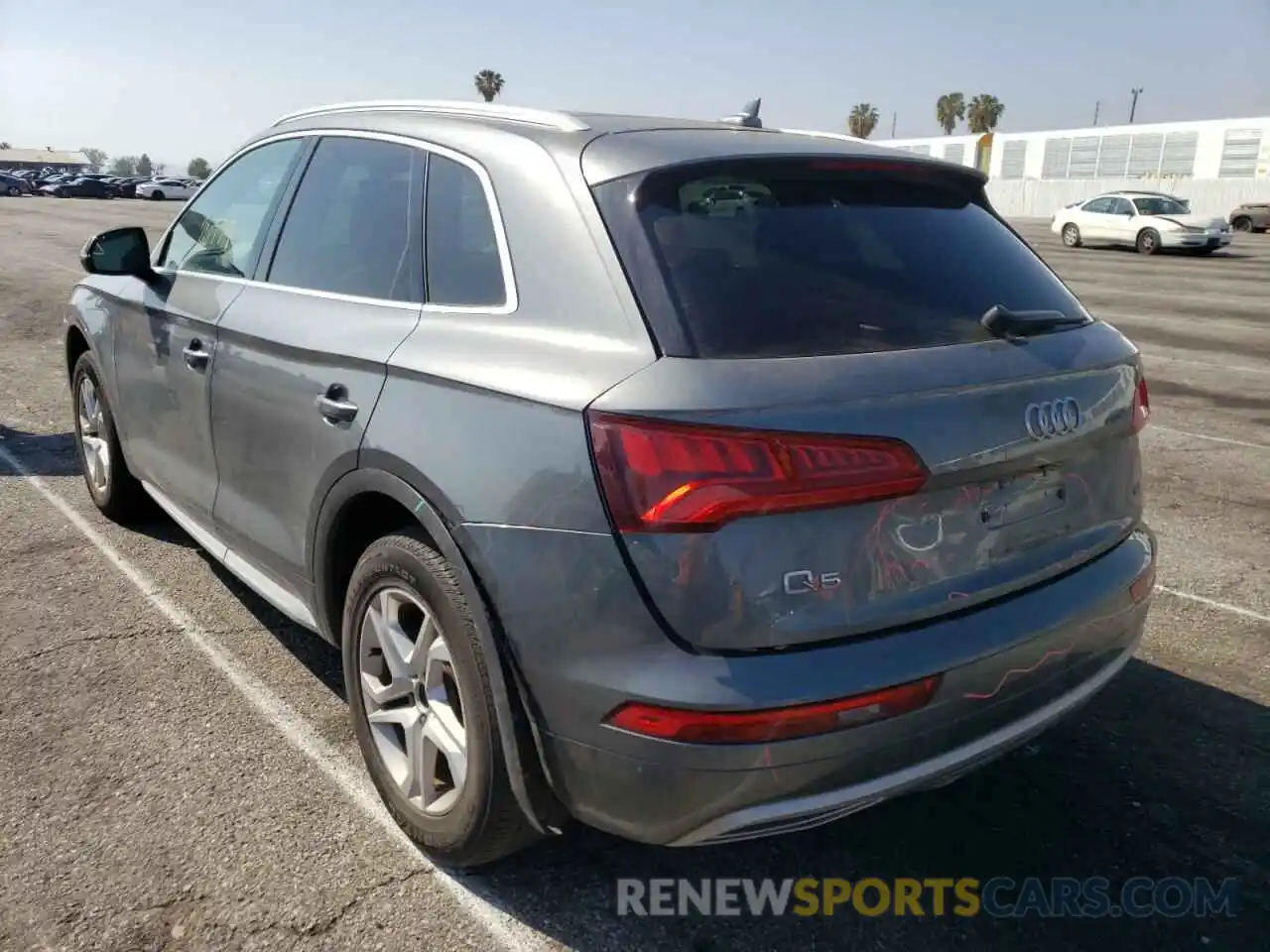 3 Photograph of a damaged car WA1ANAFYXK2021710 AUDI Q5 2019