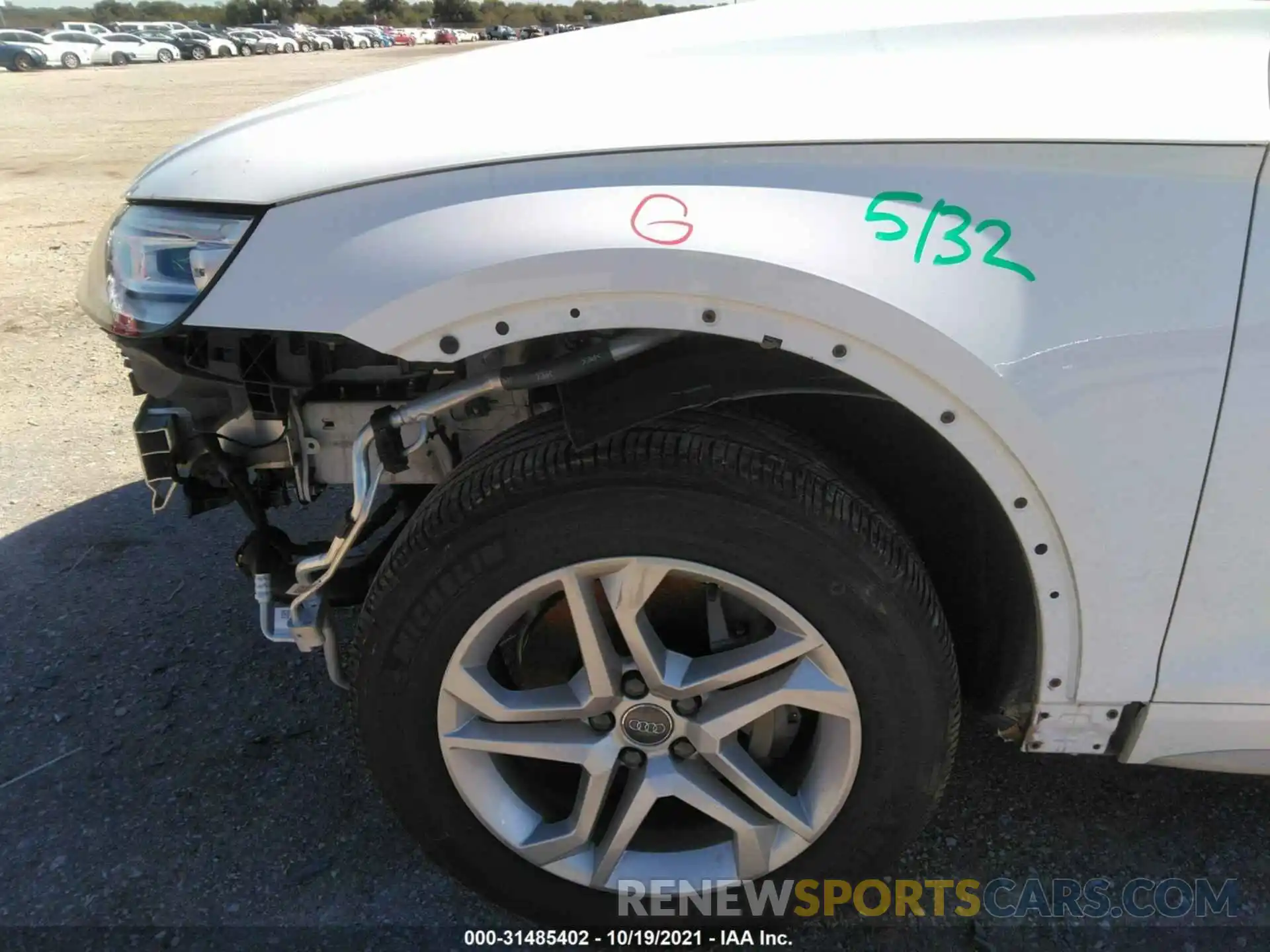 12 Photograph of a damaged car WA1ANAFYXK2047241 AUDI Q5 2019