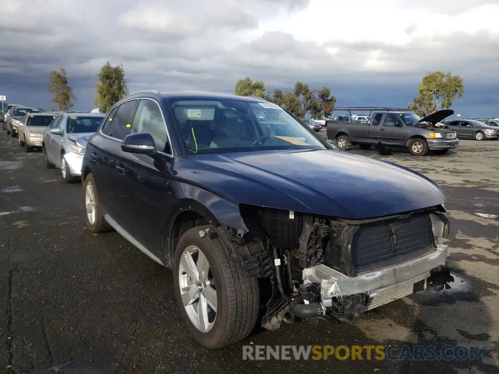 1 Photograph of a damaged car WA1ANAFYXK2058465 AUDI Q5 2019