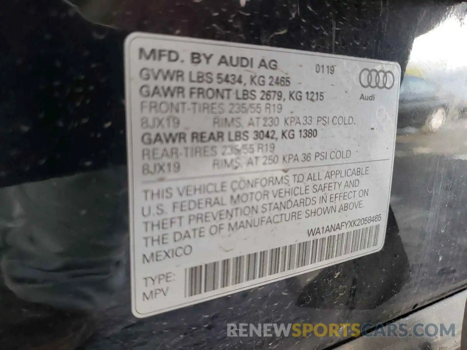 10 Photograph of a damaged car WA1ANAFYXK2058465 AUDI Q5 2019