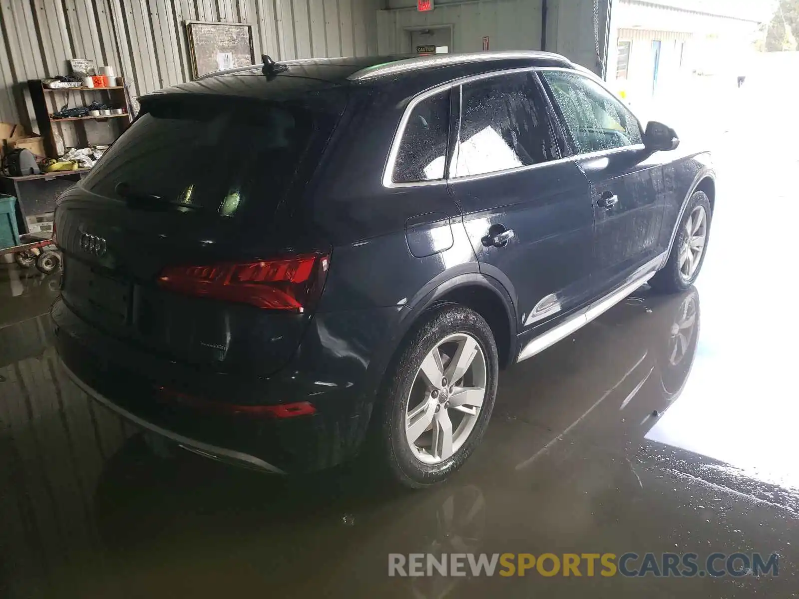 4 Фотография поврежденного автомобиля WA1ANAFYXK2076299 AUDI Q5 2019