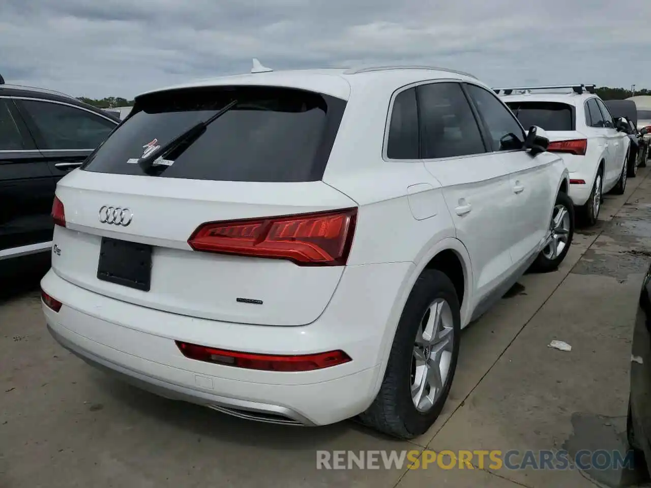 4 Photograph of a damaged car WA1ANAFYXK2091840 AUDI Q5 2019