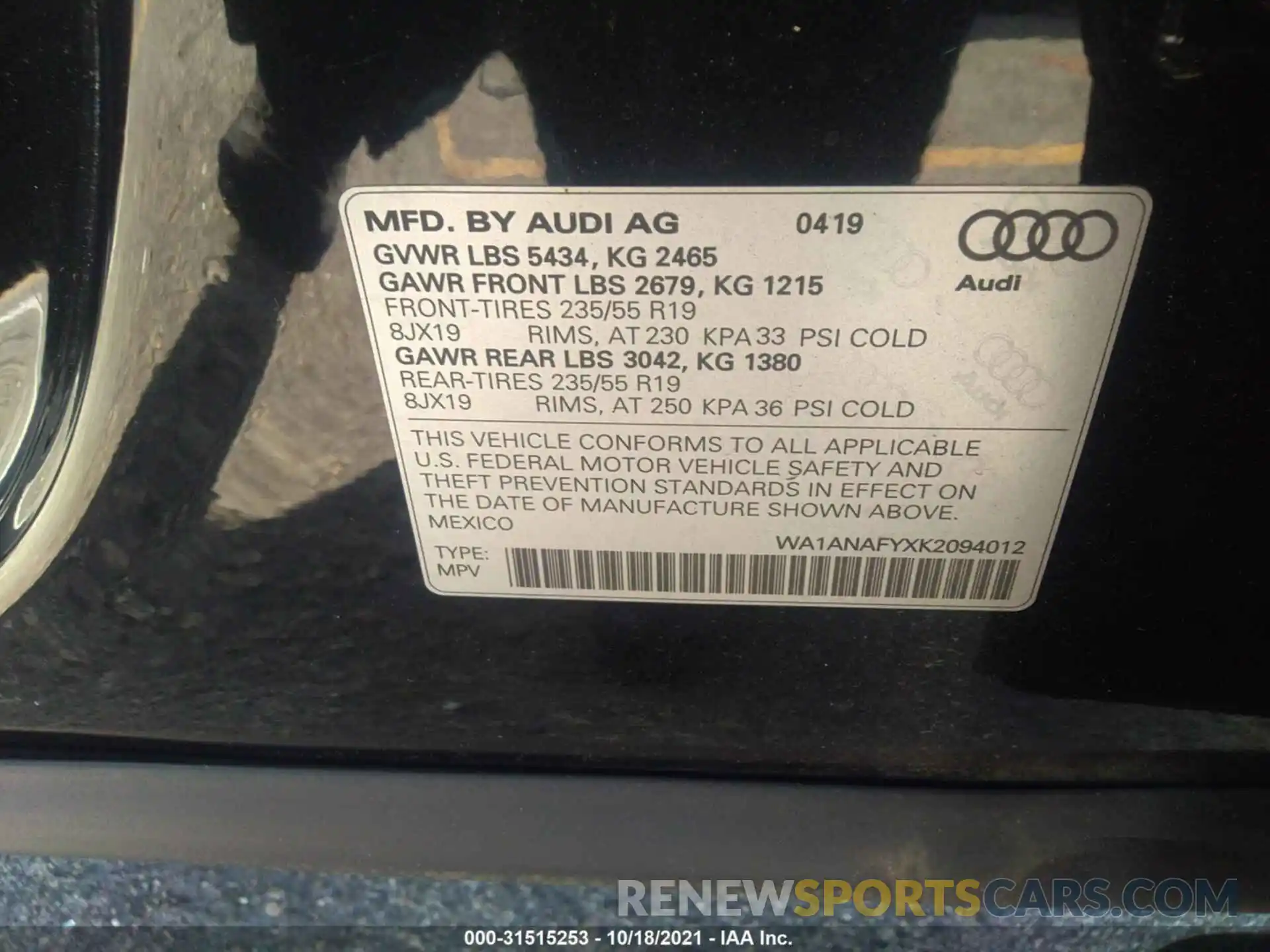 9 Фотография поврежденного автомобиля WA1ANAFYXK2094012 AUDI Q5 2019