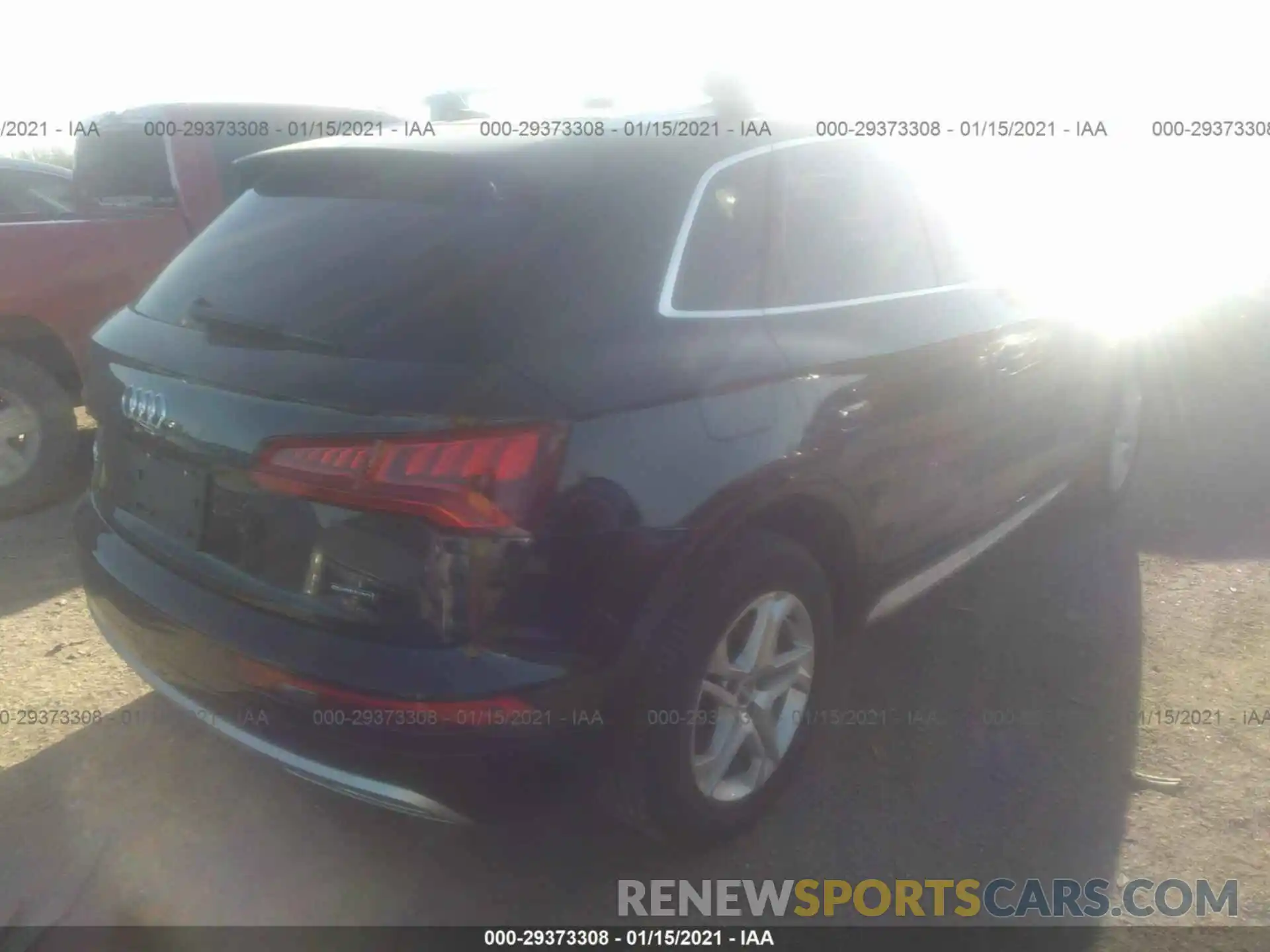 4 Photograph of a damaged car WA1ANAFYXK2100020 AUDI Q5 2019