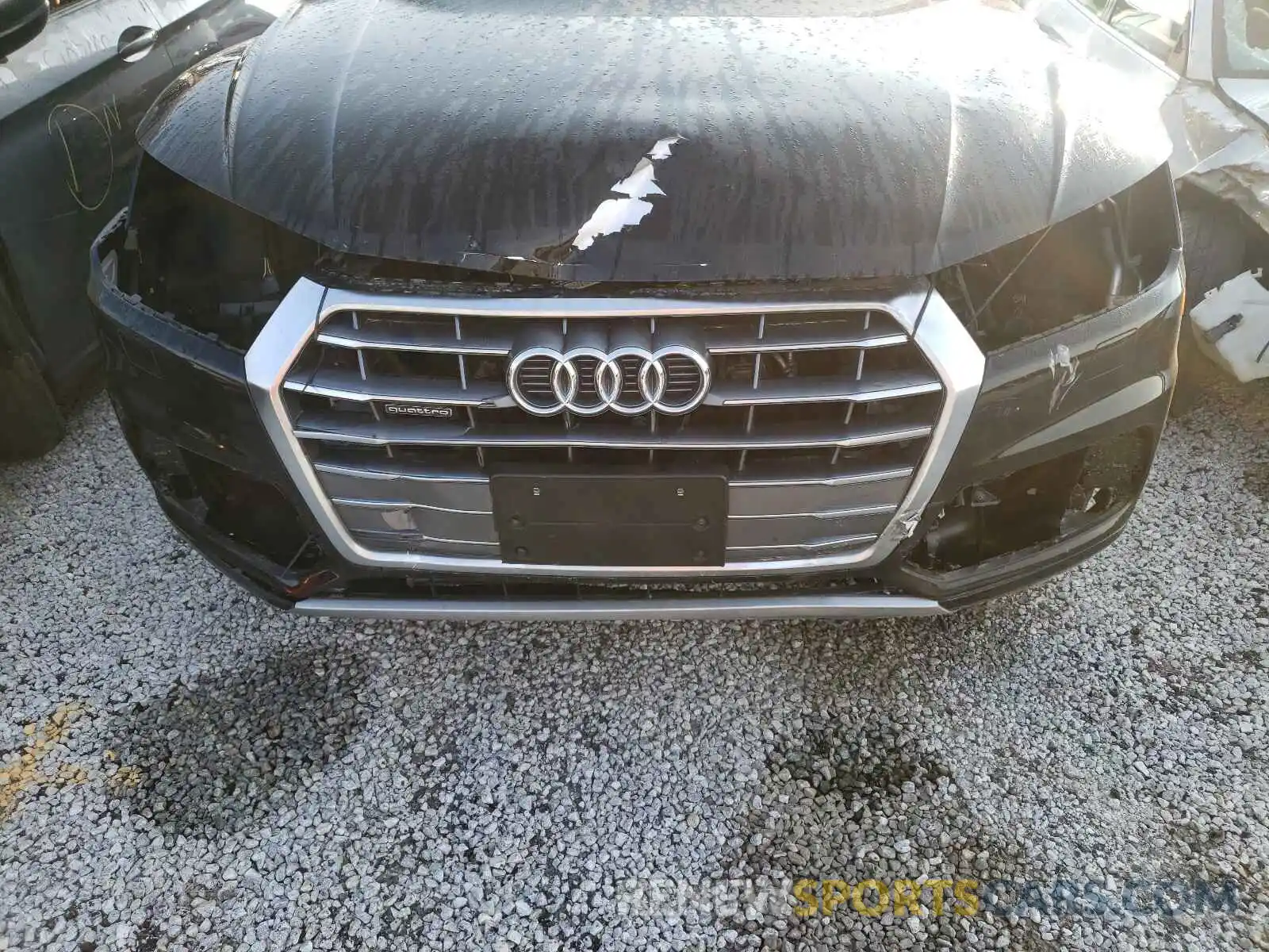 9 Photograph of a damaged car WA1ANAFYXK2106241 AUDI Q5 2019