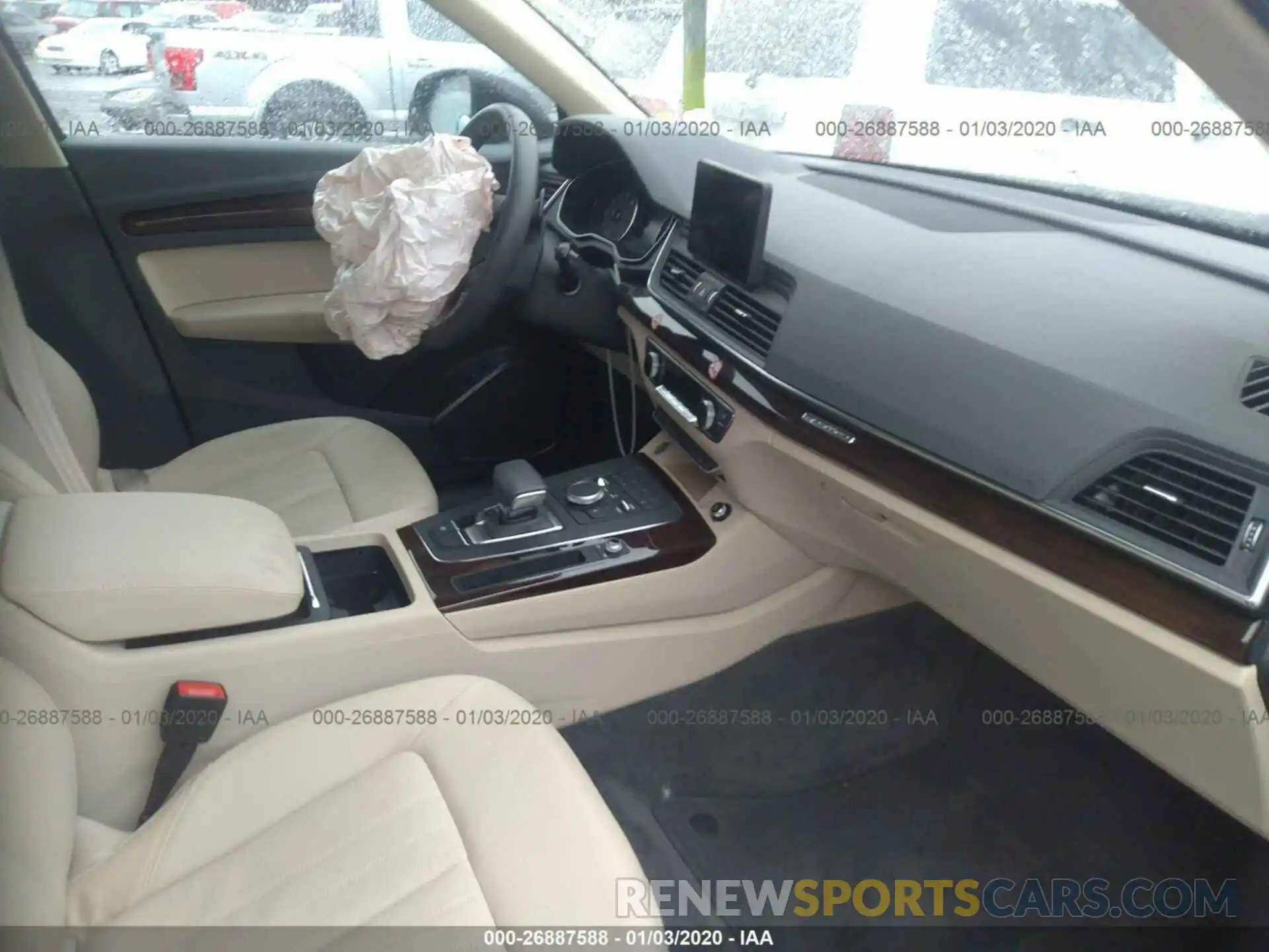 5 Photograph of a damaged car WA1ANAFYXK2108524 AUDI Q5 2019