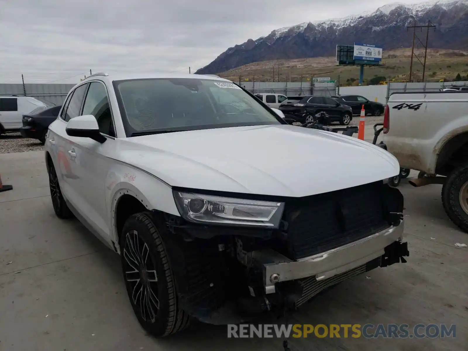 1 Photograph of a damaged car WA1ANAFYXK2111262 AUDI Q5 2019